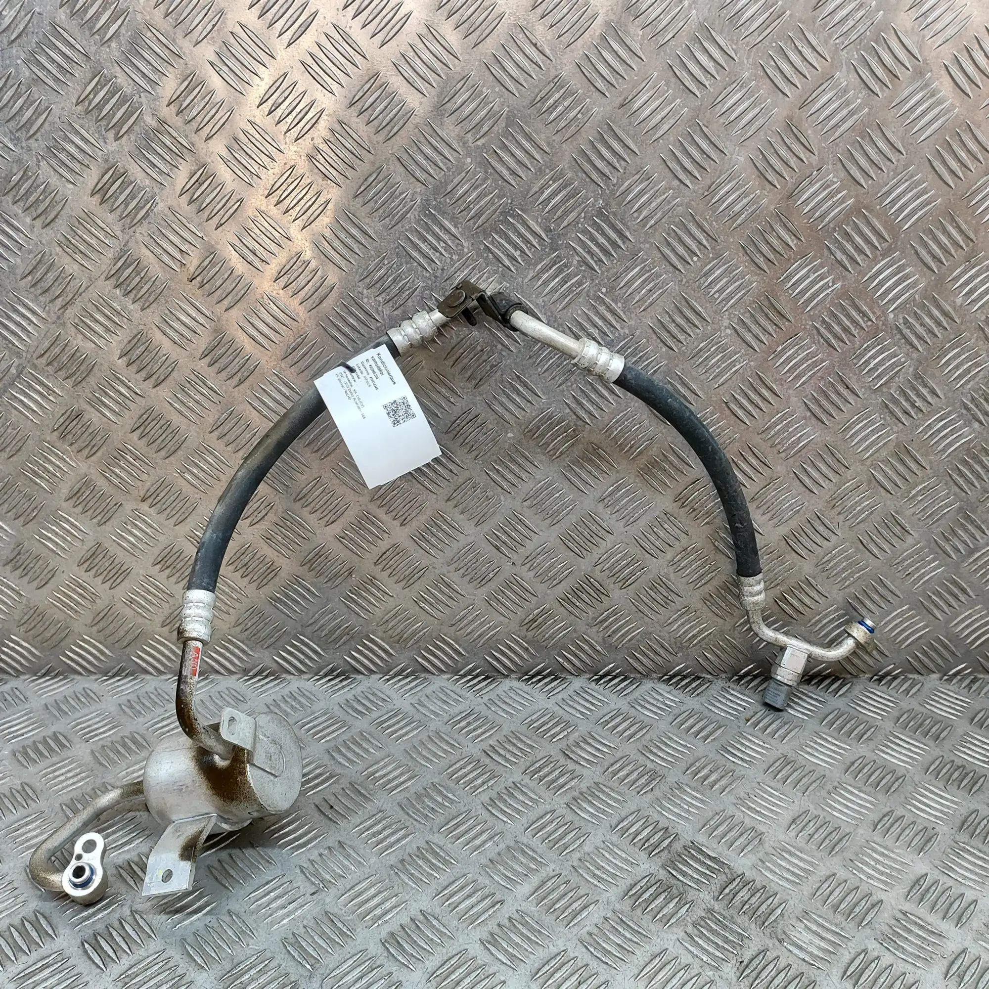 Kia EV6 A/C Air Con Hose Pipe A/C Air Con Hose Pipe — KIA EV6 (CV) (2021-...)...