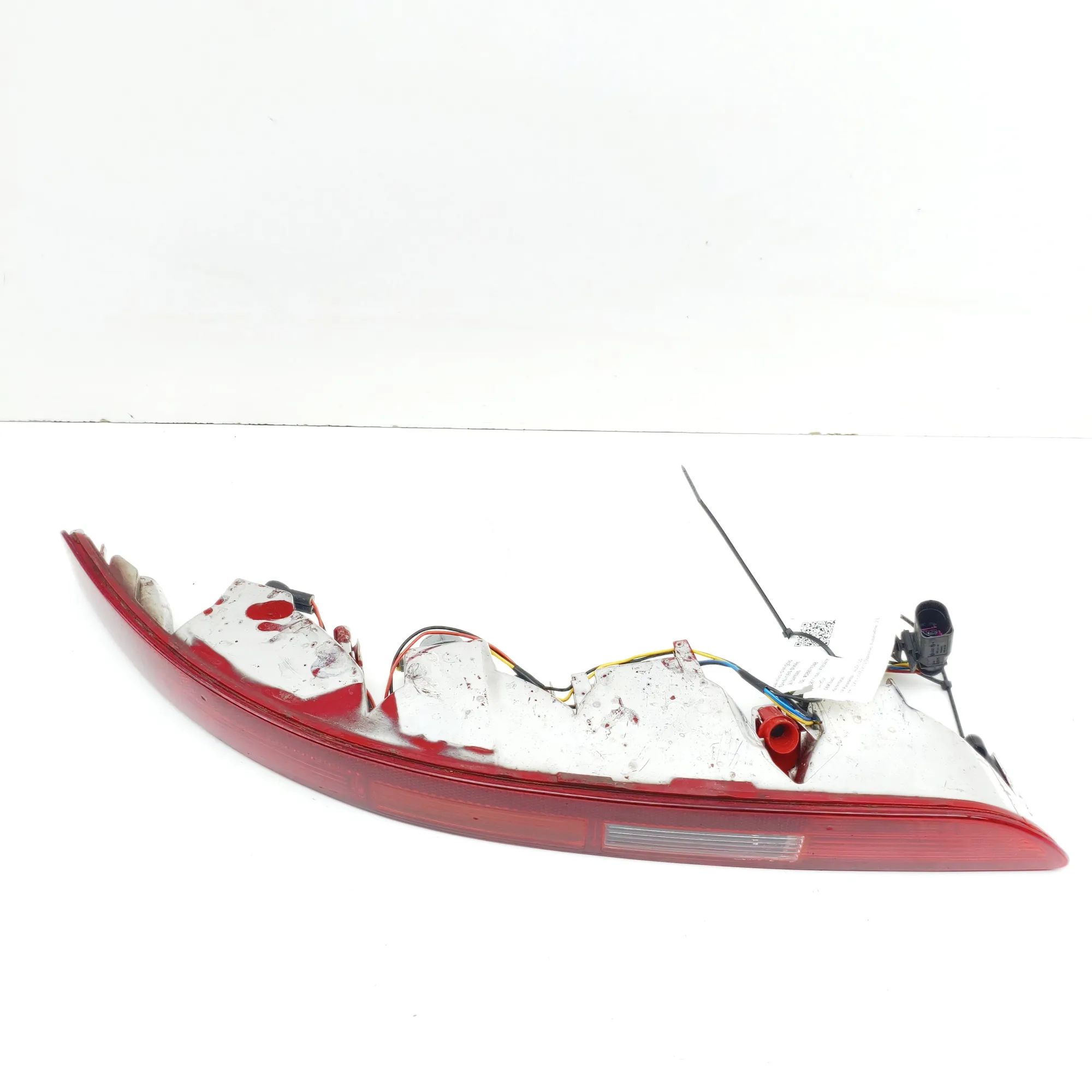Audi Q5 (8R) Right Side Tailgate Tail Light Right Side Tailgate Tail Light — AUDI Q5 (8R) (...