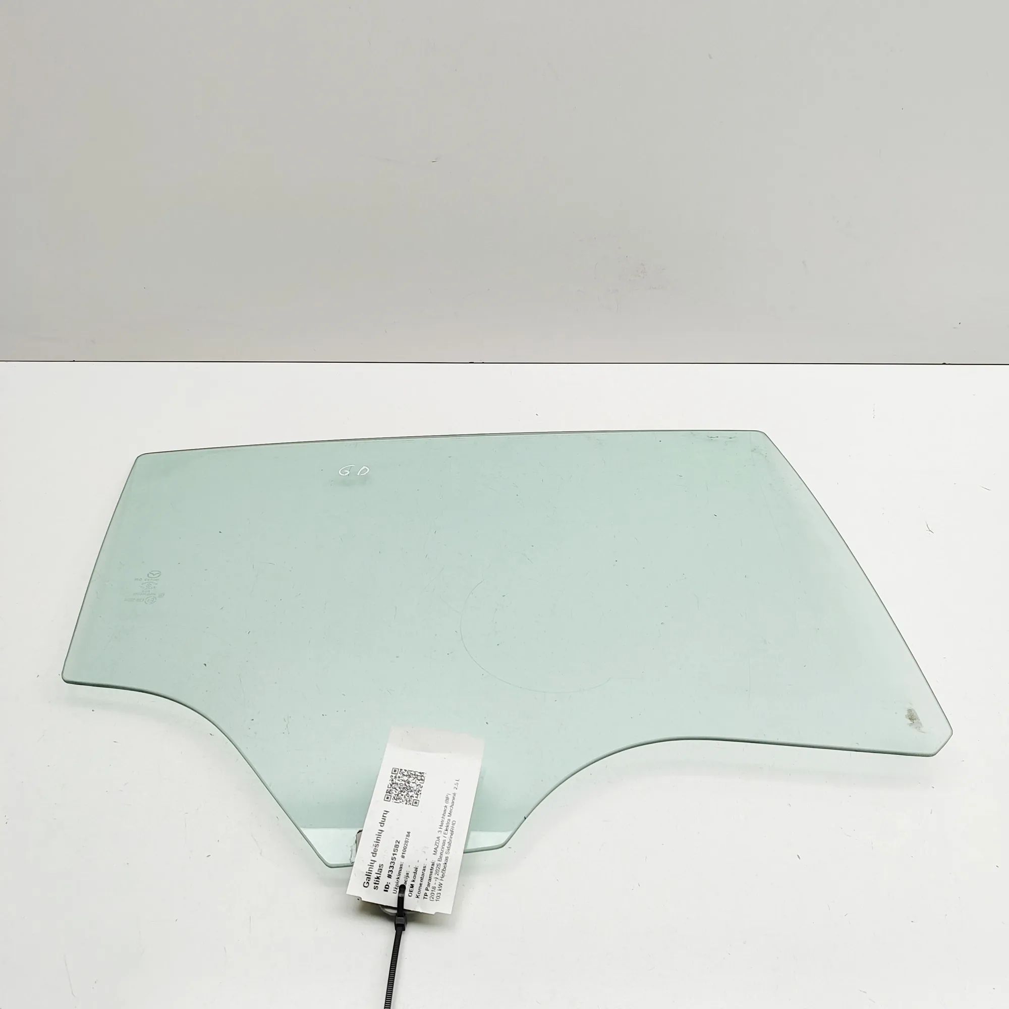 Mazda 3 (BP) Right rear door window Right rear door window — MAZDA 3 (Hatchback BP)...