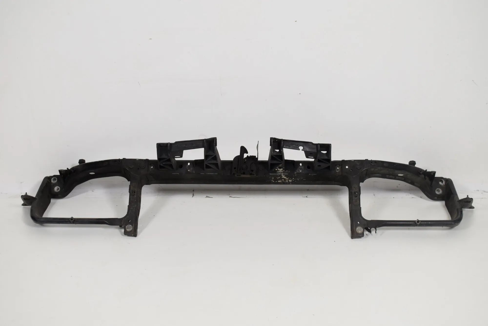Chrysler 300C Slam Panel Frame Kit Slam Panel Frame Kit — CHRYSLER 300 (C LX) (200...