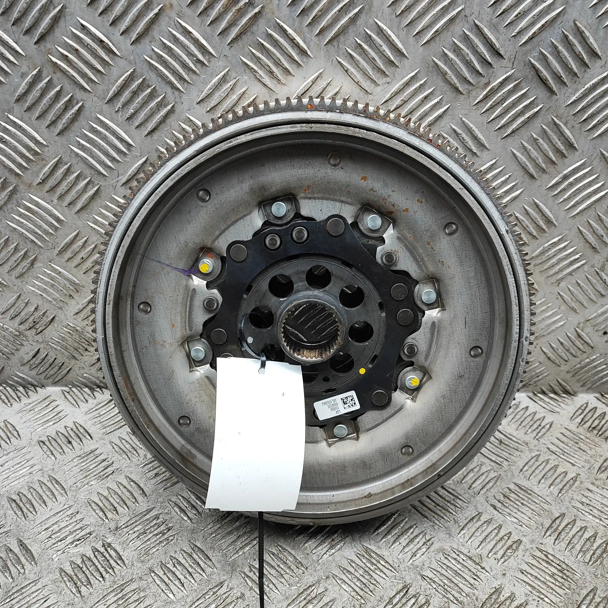 Skoda Octavia vauhtipyörä Flywheel — SKODA OCTAVIA (IV Combi NX5) (2020-....