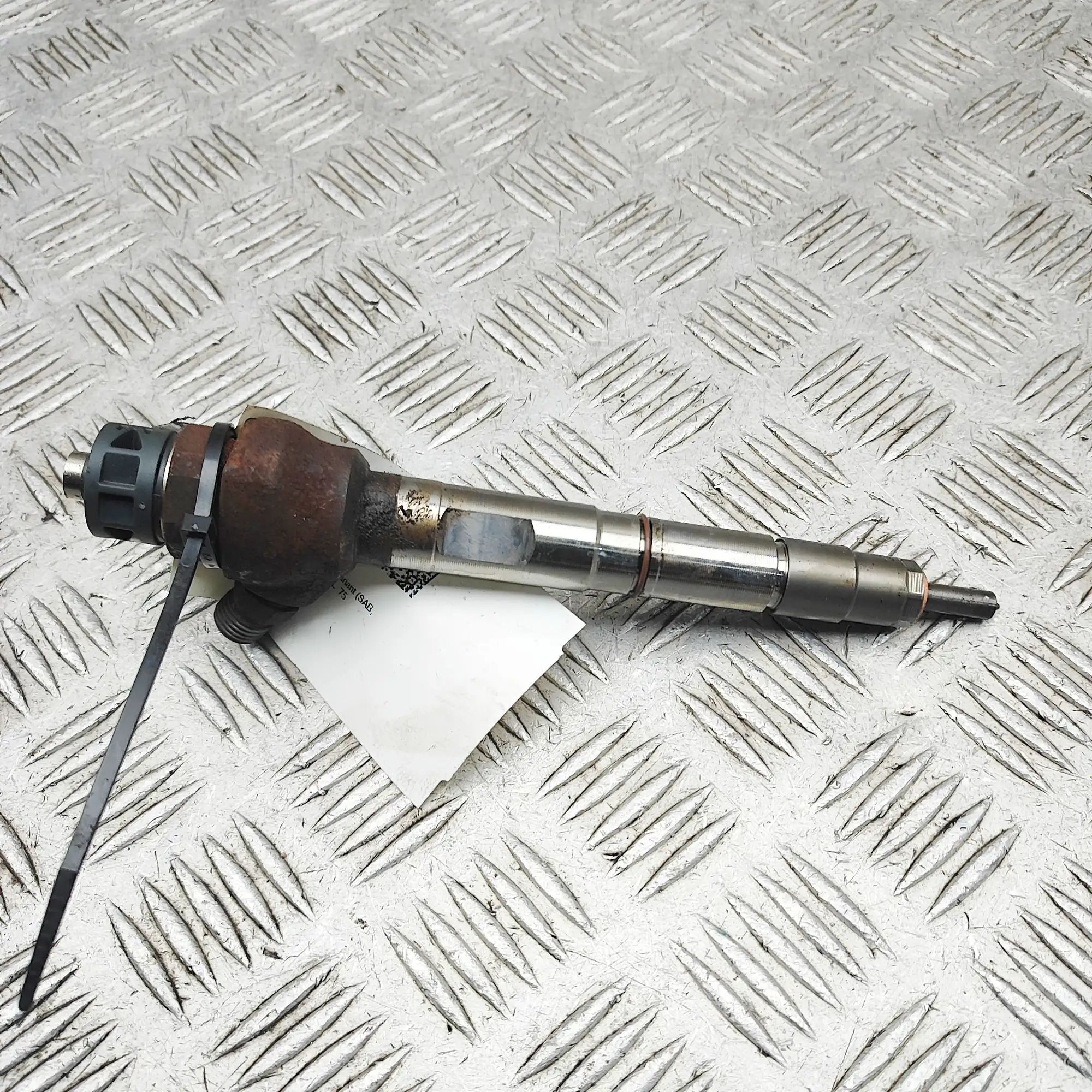 Volkswagen Caddy (2K) Fuel Injector