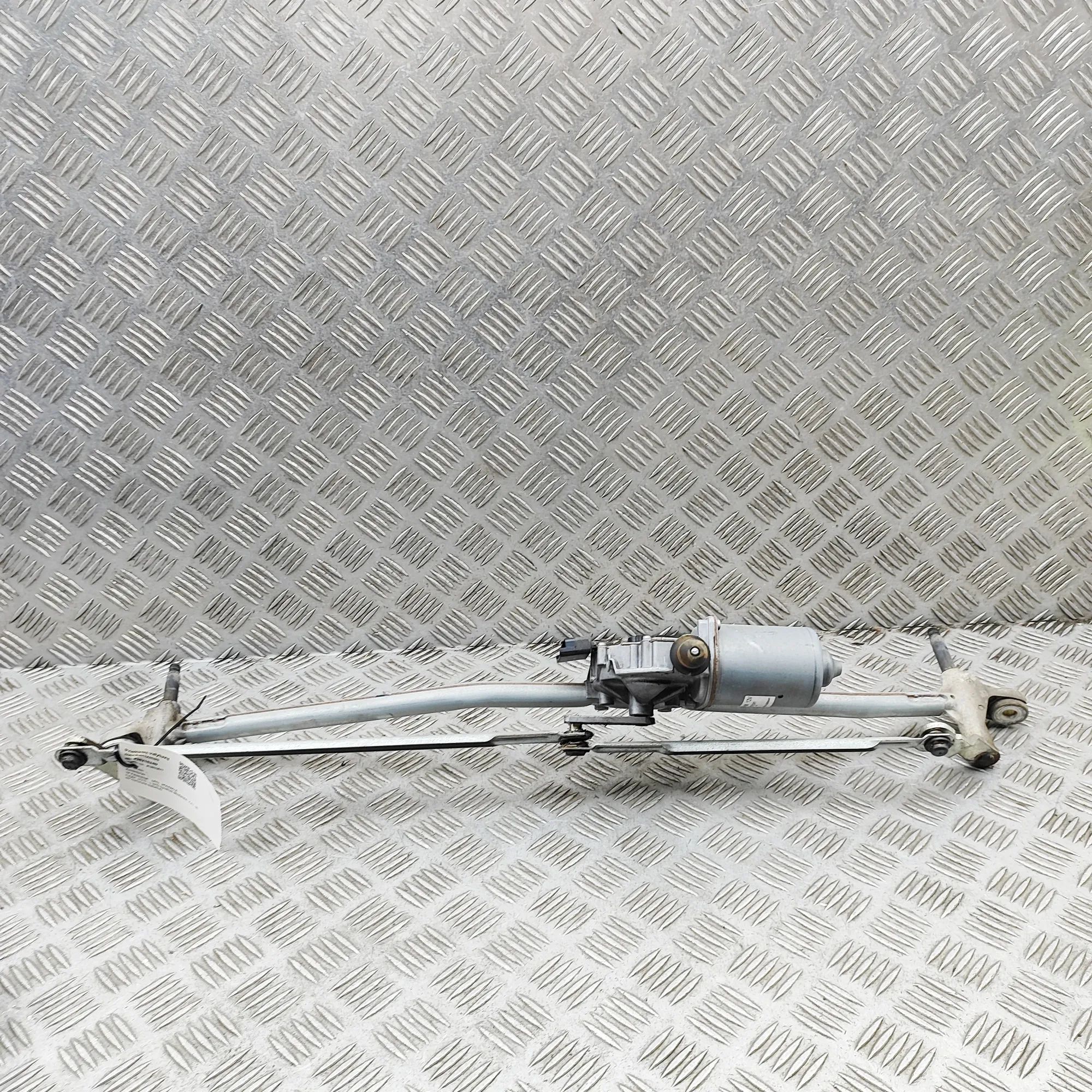 Opel Movano (B) Front Windshield Wiper Mechanism Front Windshield Wiper Mechanism — OPEL MOVANO ...