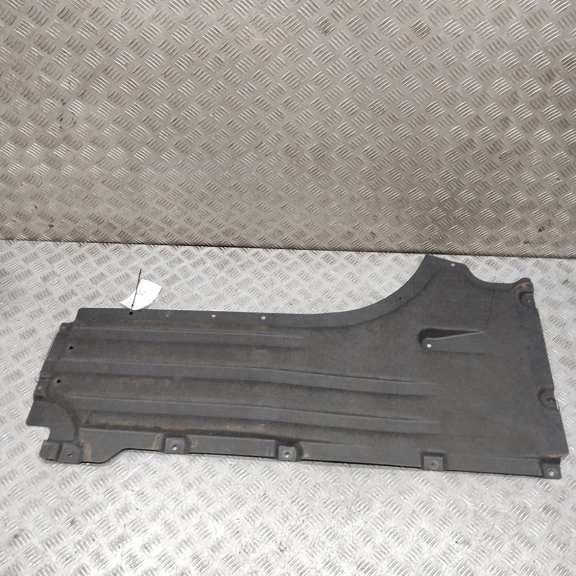 BMW X5 (G05) Underbody cover — right Underbody cover — right — BMW X5 (G05) (2018-.....
