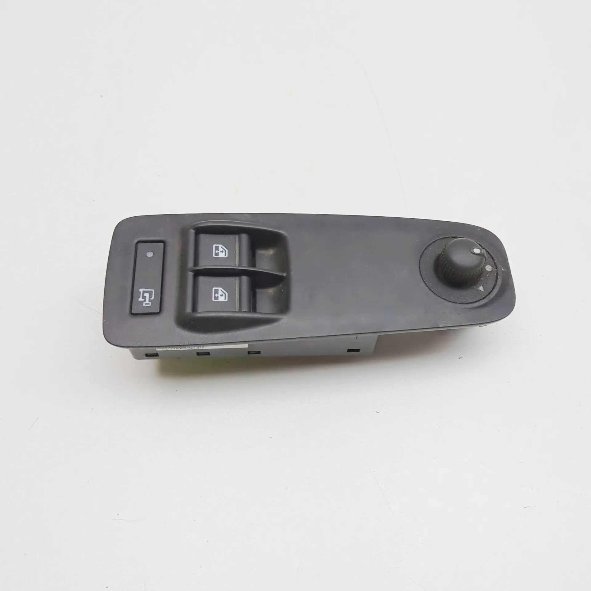 Opel Movano (C) Door window switch — front right Door window switch — front right — OPEL MOVANO ...