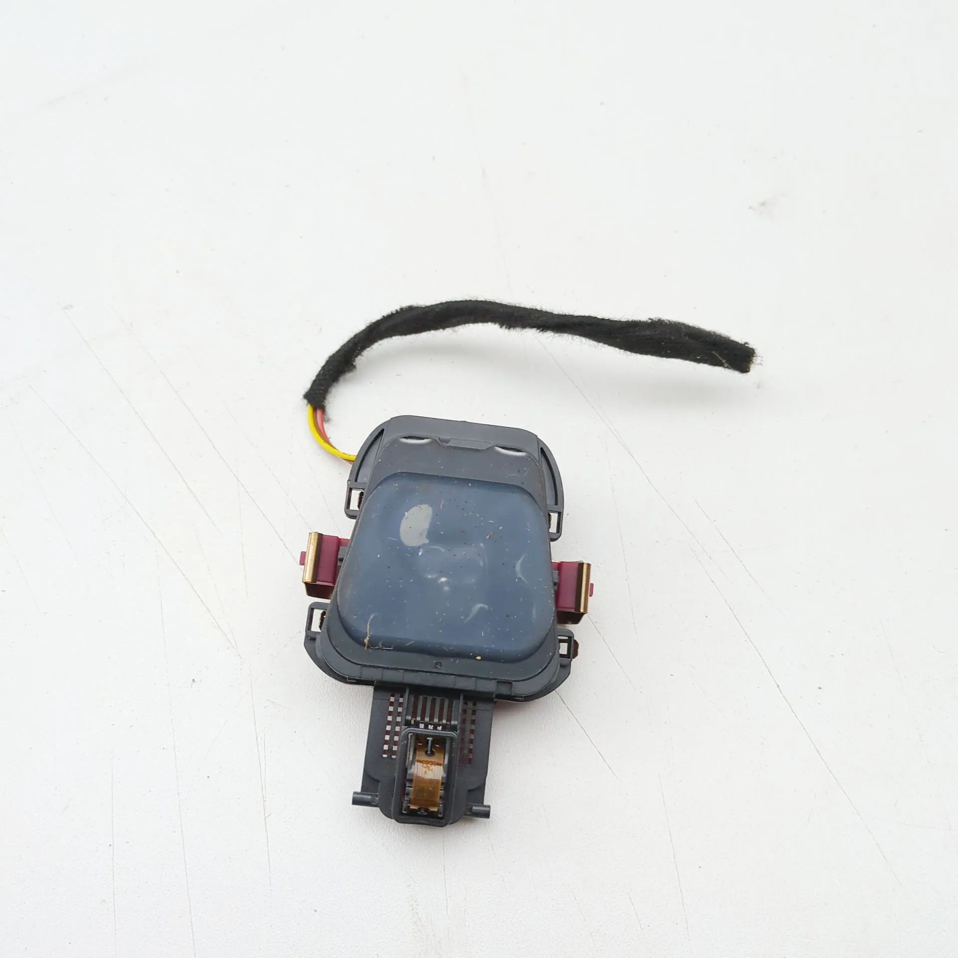 Mercedes-Benz EQC (N293) Rain sensor