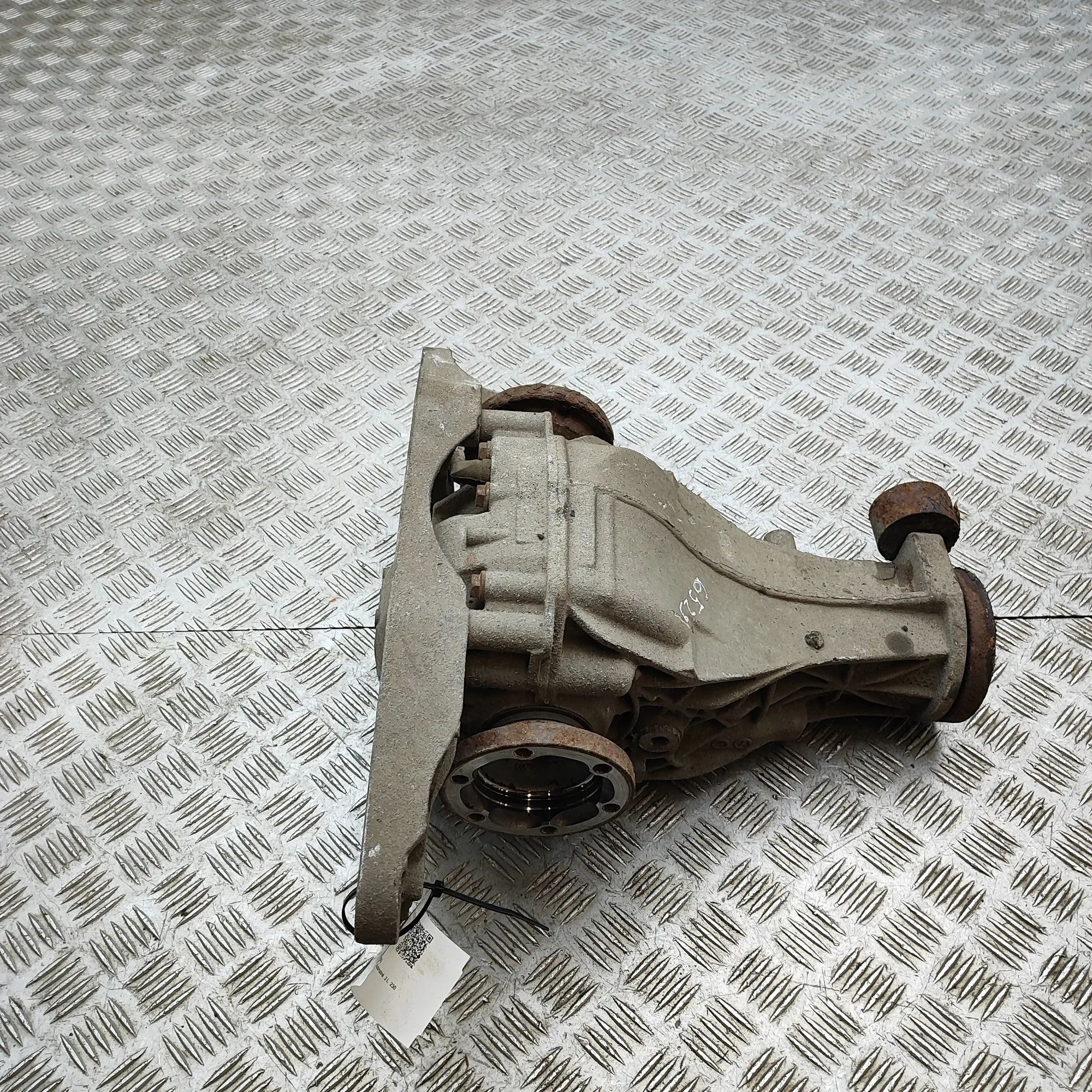 Audi Q5 (8R) galinis reduktorius