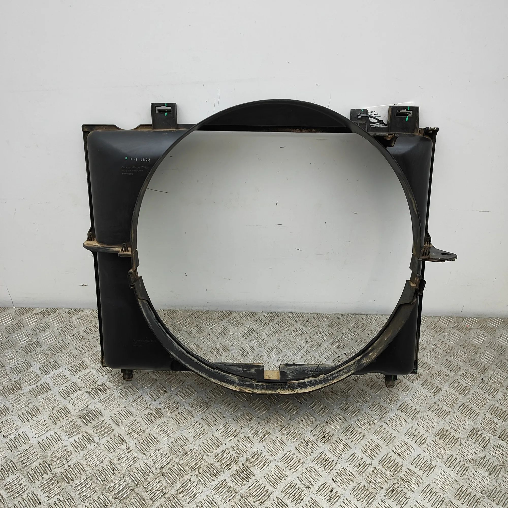 Isuzu D-Max Engine Cooling Fan Shroud