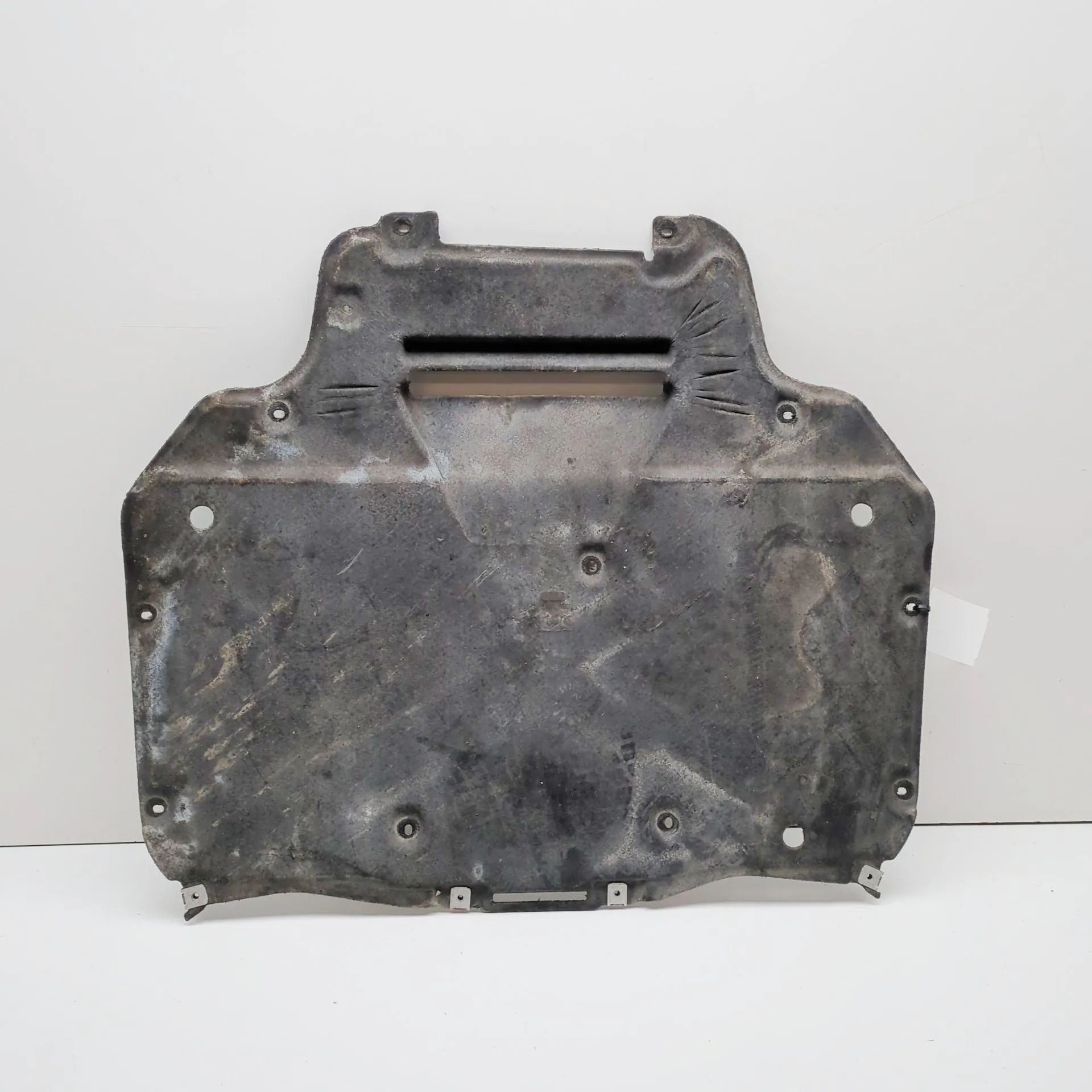 Volkswagen Touareg Engine cover
