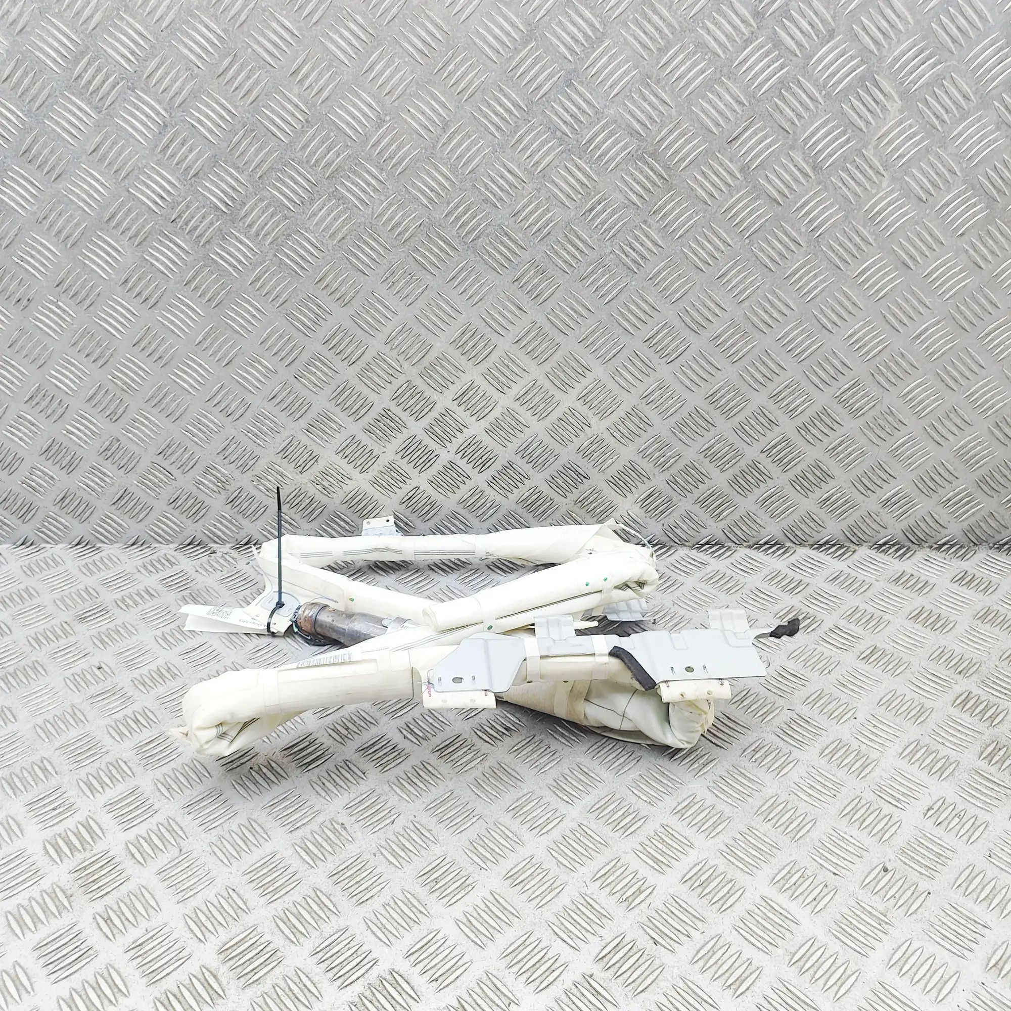 Isuzu D-Max Left Side Roof Safety Curtain SRS