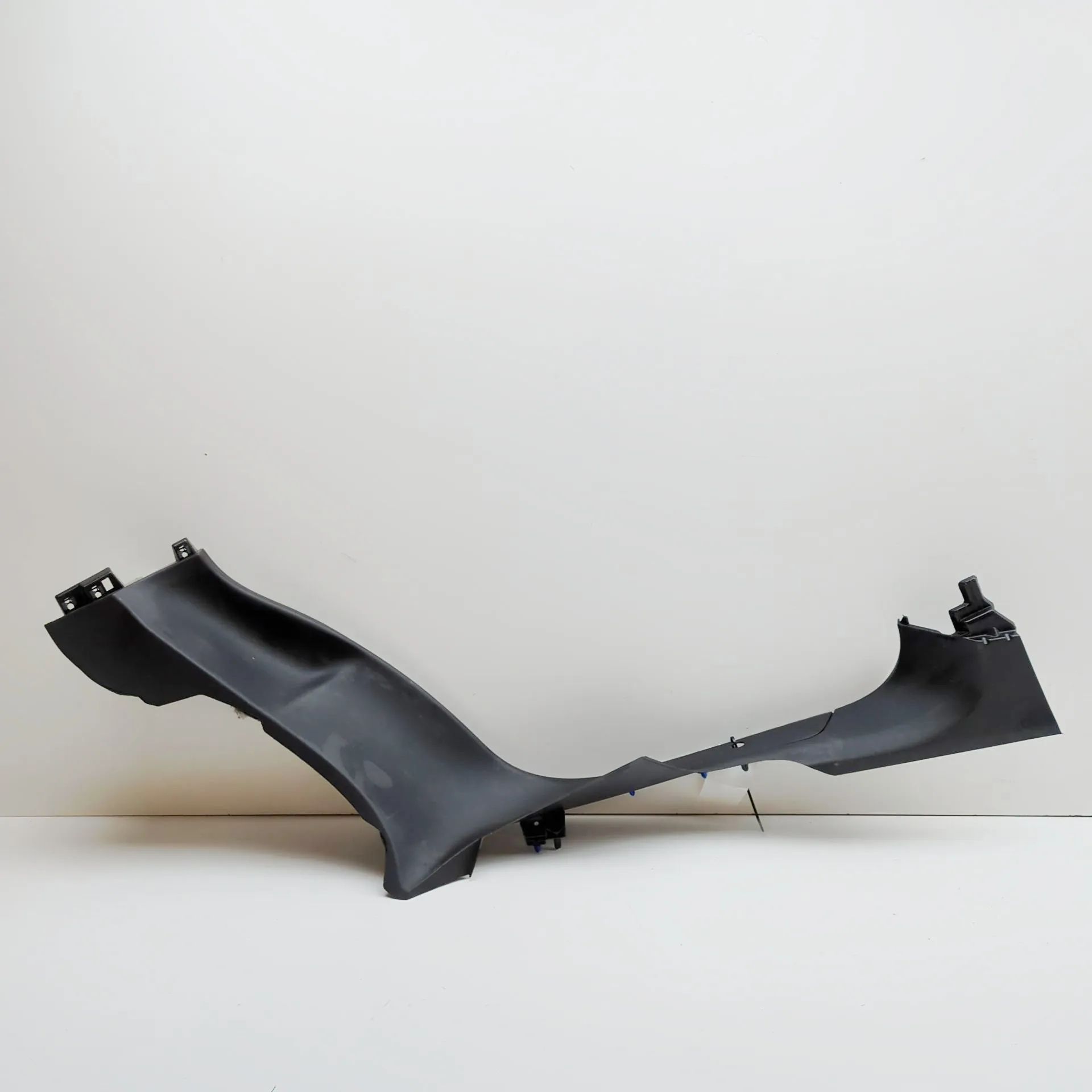 Audi e-tron GT (FW) Sill trim — rear left