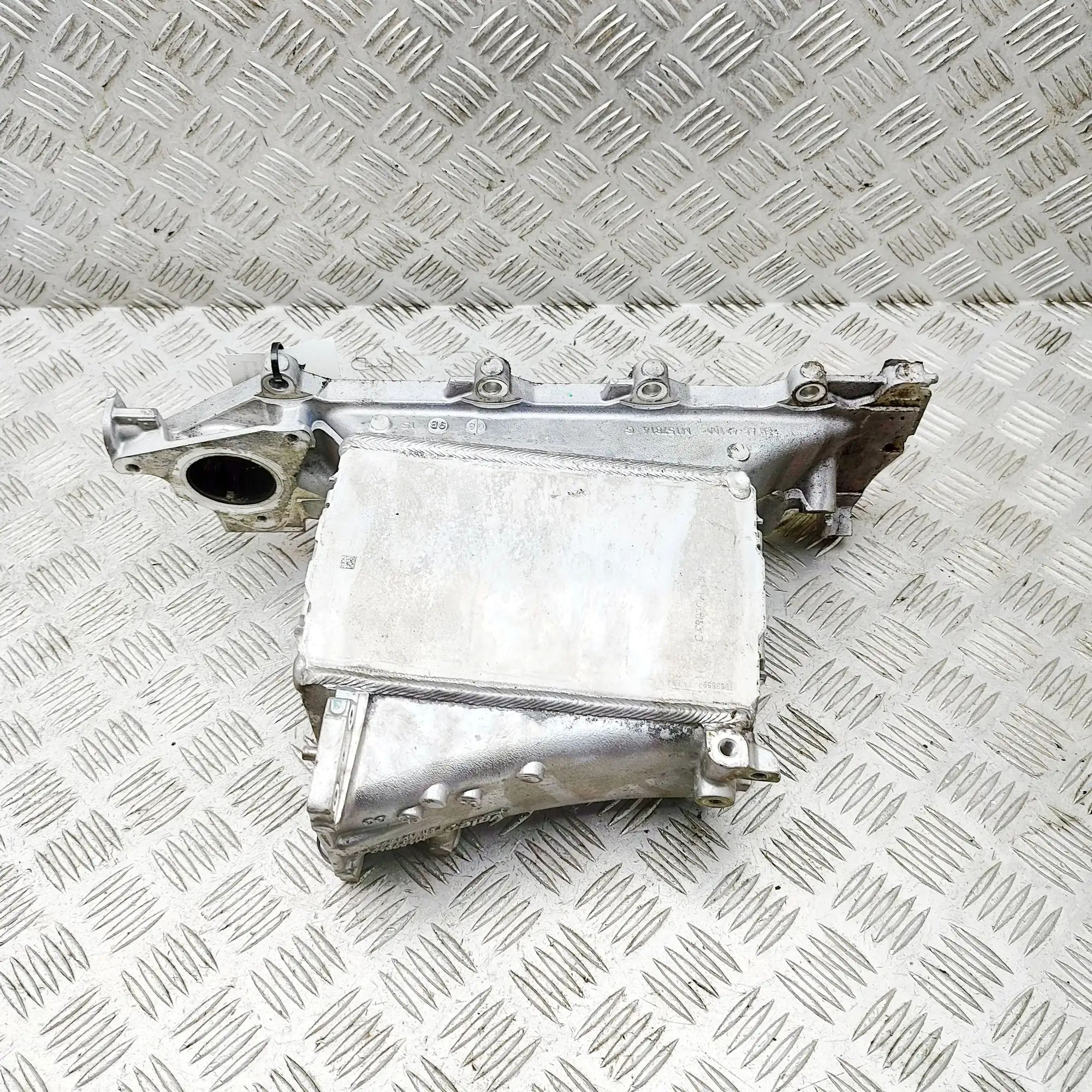 Skoda Octavia imusarja Intake Manifold — SKODA OCTAVIA (III 5E3) (2012...