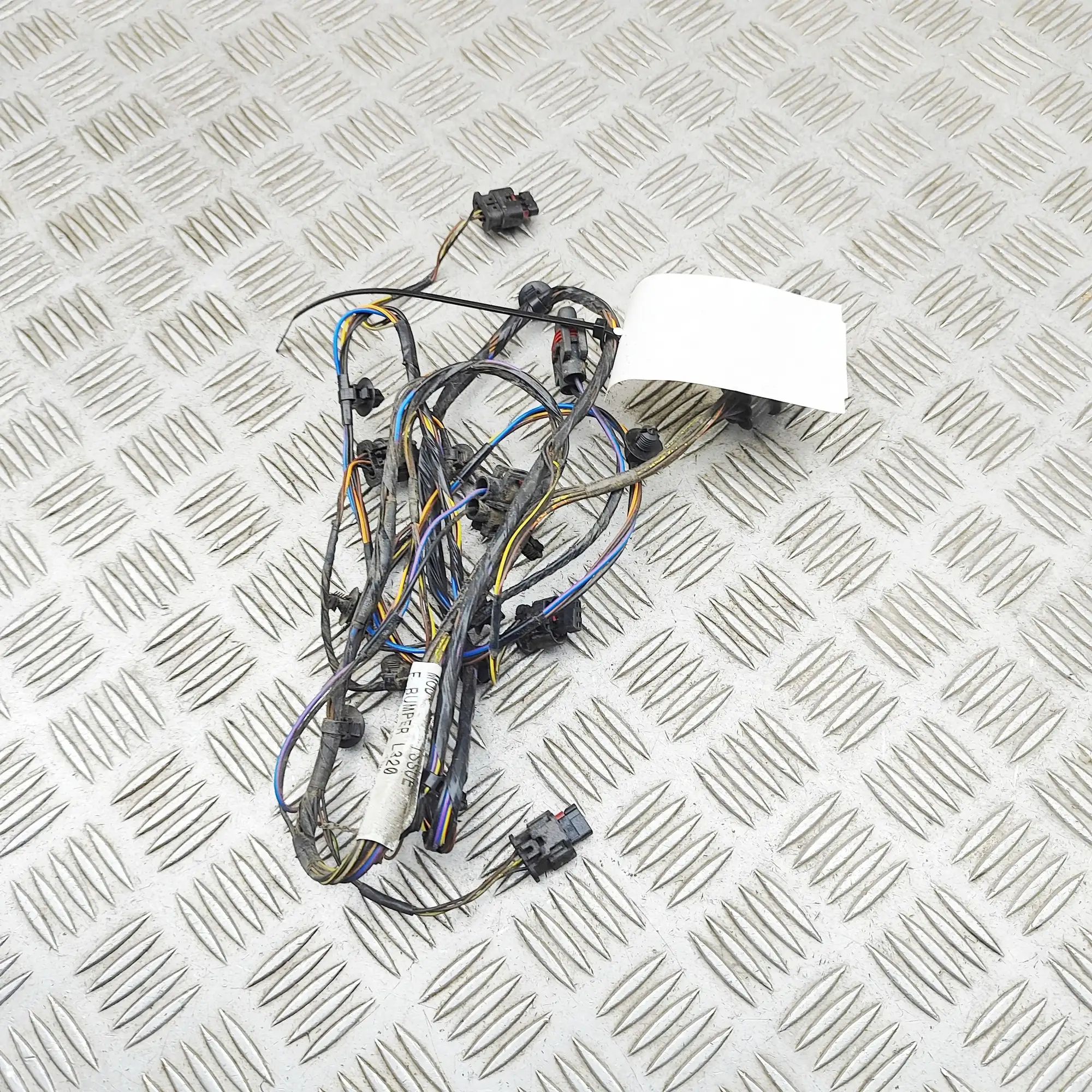 Land Rover Range Rover Sport Front Parking Sensor Wiring Loom Front Parking Sensor Wiring Loom — LAND ROVER R...