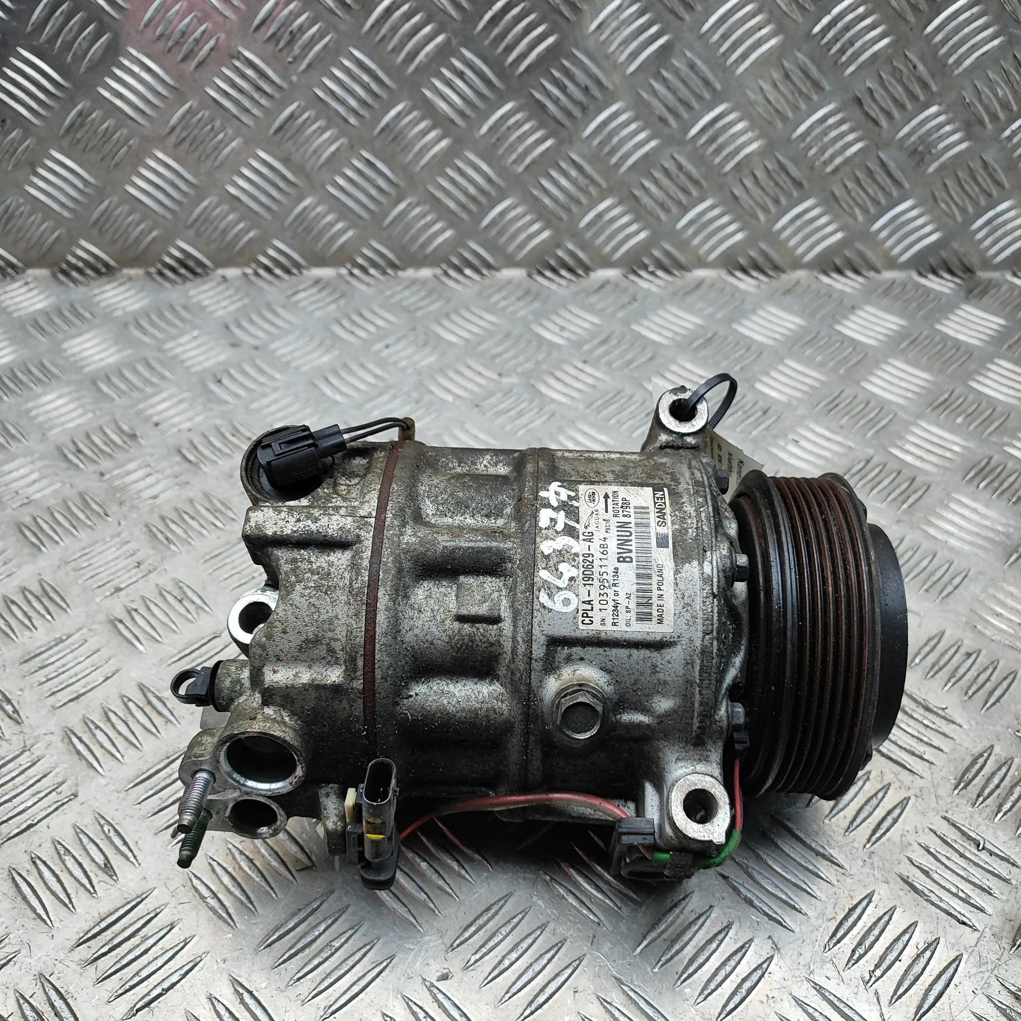 Land Rover Range Rover Sport (L494) Air-conditioning compressor Air-conditioning compressor — LAND ROVER RANGE ...