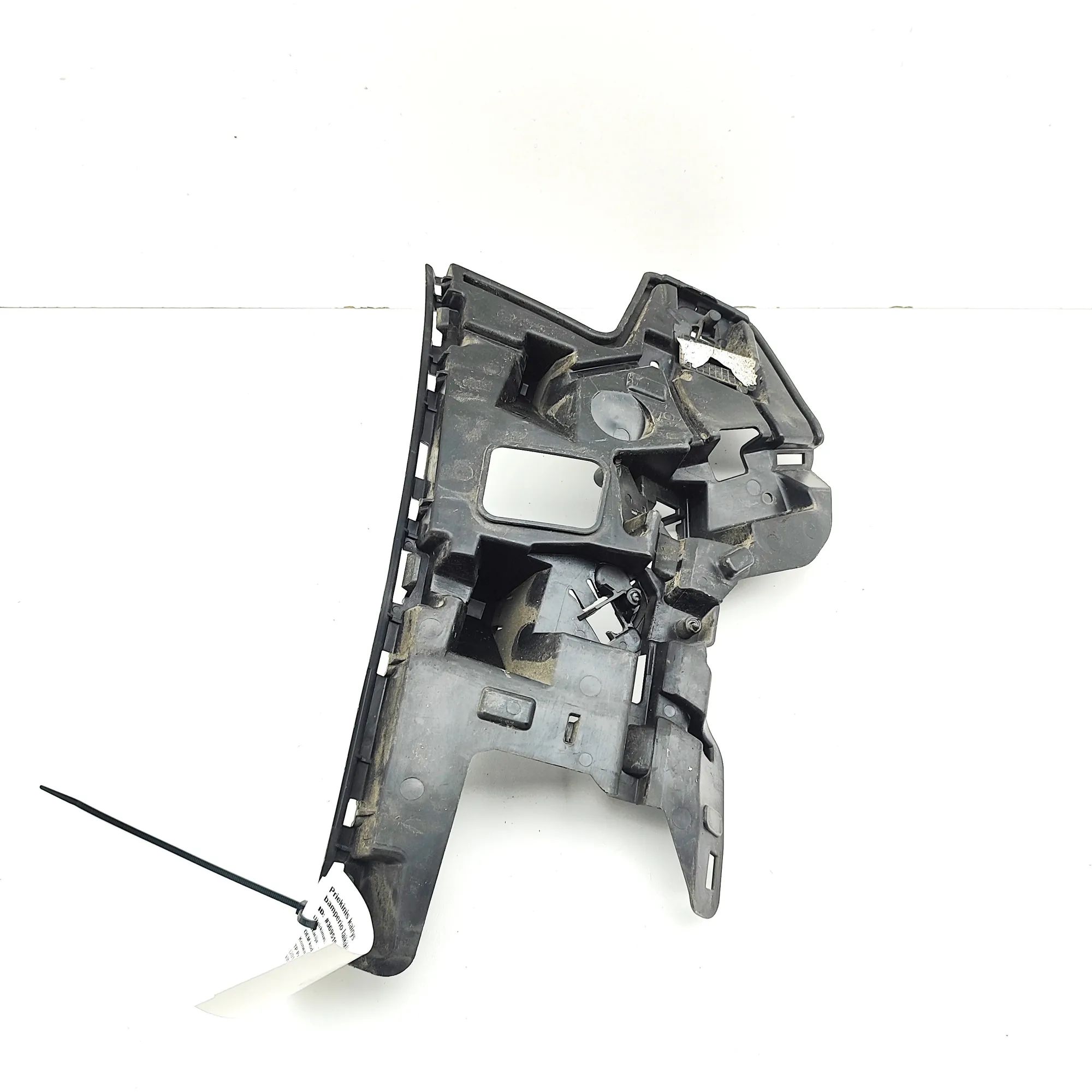 Volvo V40 Front Left Bumper Bracket Front Left Bumper Bracket — VOLVO V40 (Hatchbac...