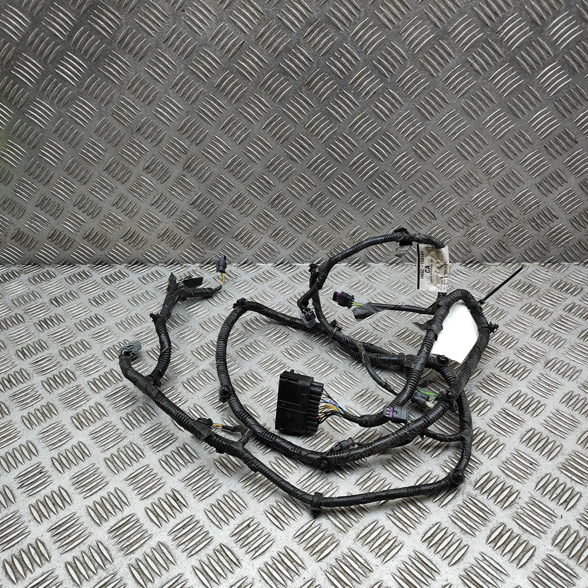 Land Rover Range Rover Sport (L494) Rear Parking Sensor Wiring Loom Rear Parking Sensor Wiring Loom — LAND ROVER RA...