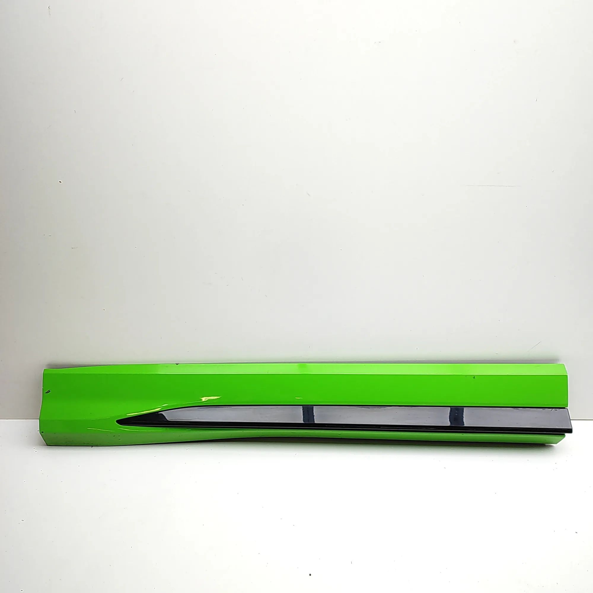 Audi Q3 (F3) Bumper moulding — front left Bumper moulding — front left — AUDI Q3 (Sportba...