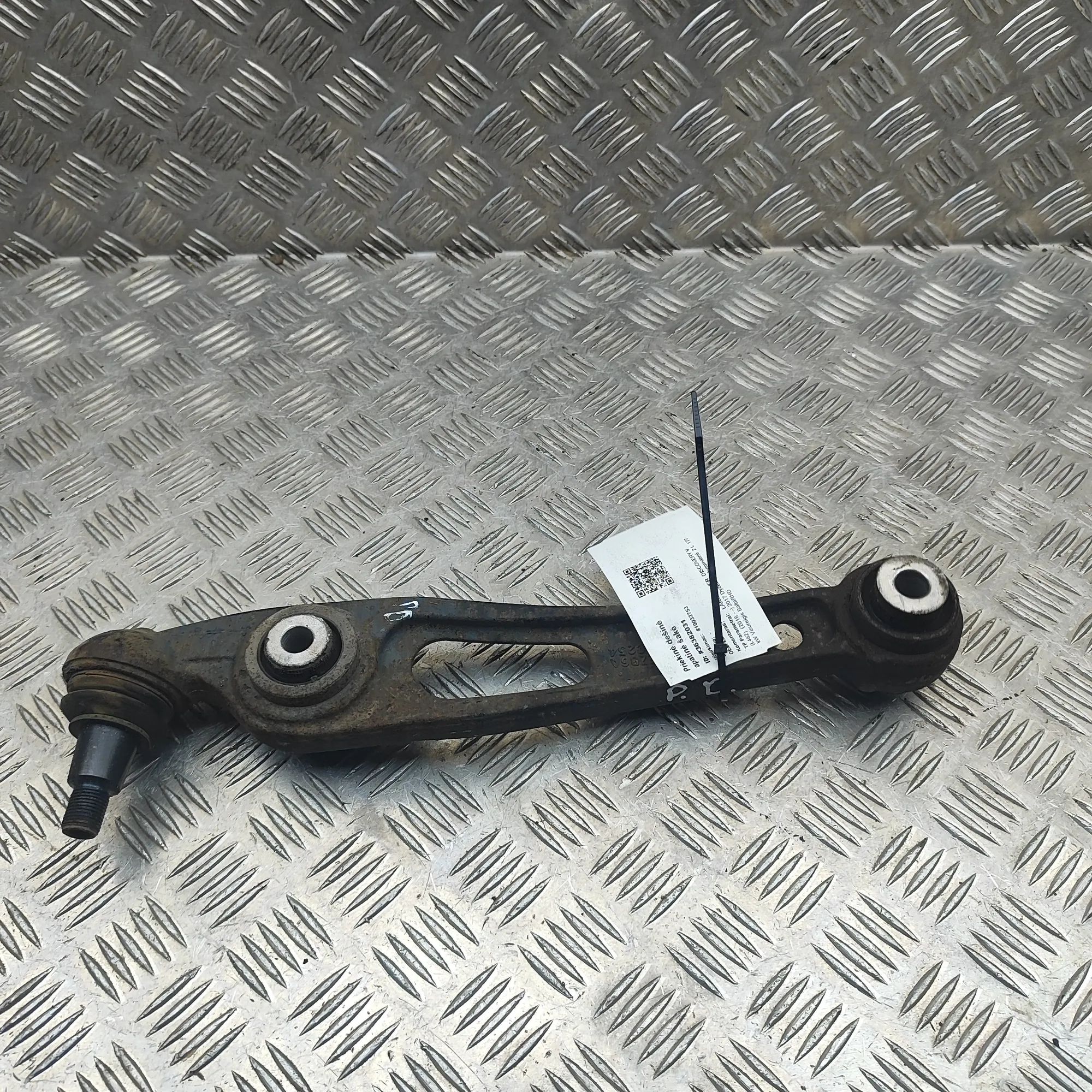 Land Rover Discovery Front Right Lower Control Arm Front Right Lower Control Arm — LAND ROVER DISC...