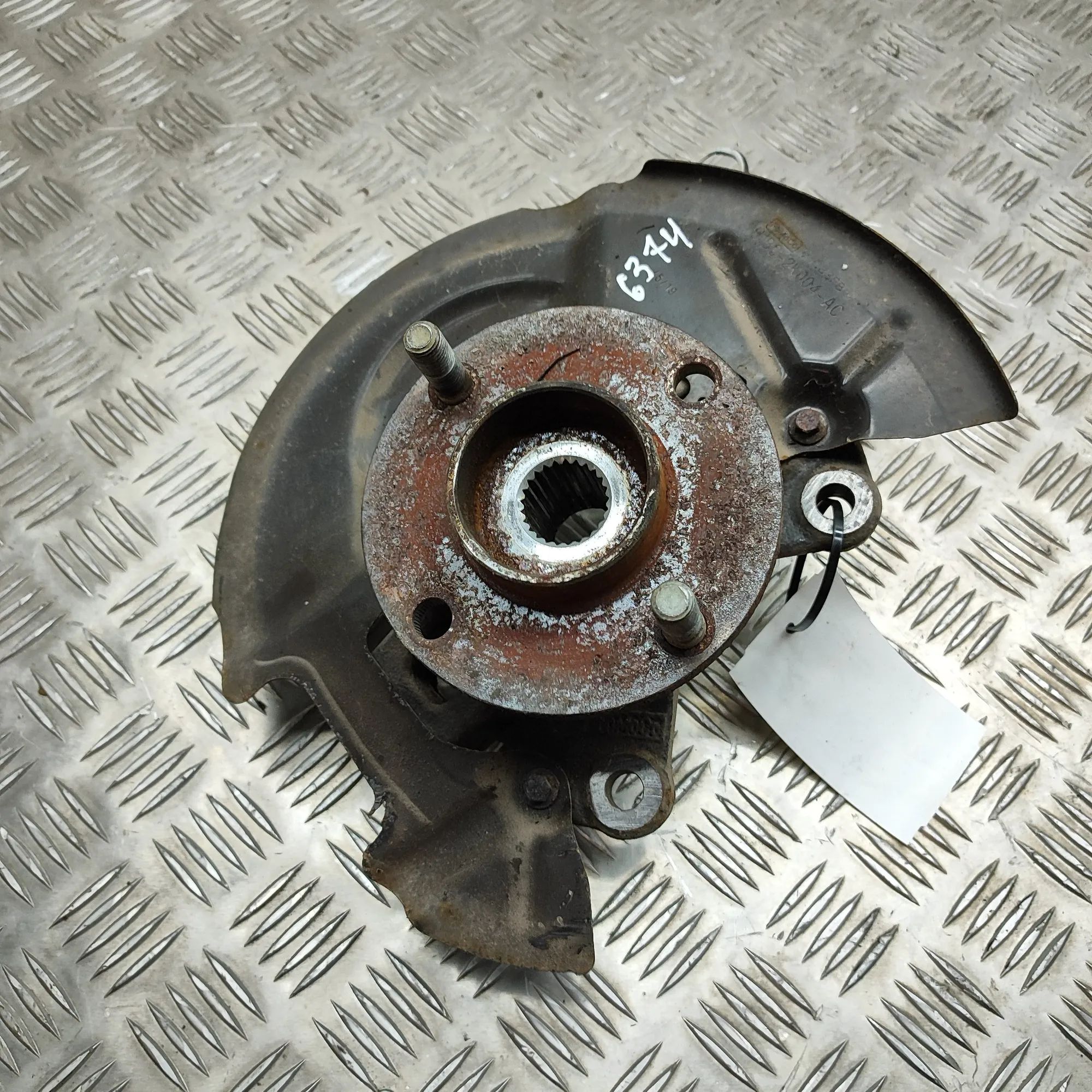 Ford Fiesta Front Right Wheel Hub Front Right Wheel Hub — FORD FIESTA (VII) (2017...
