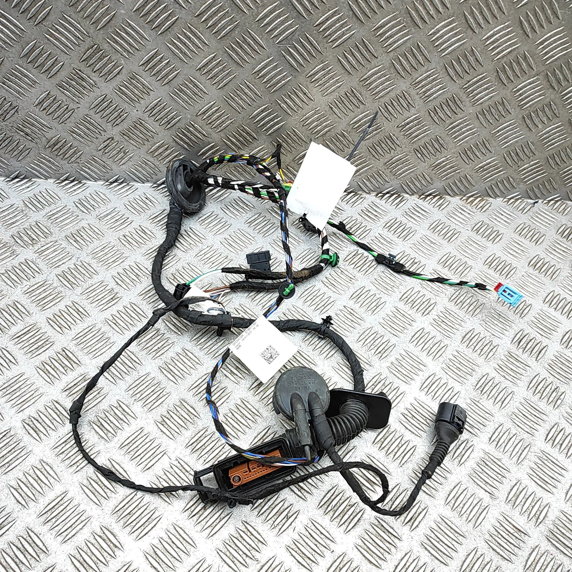 Porsche Cayenne Door wiring — front right Door wiring — front right — PORSCHE CAYENNE (Co...