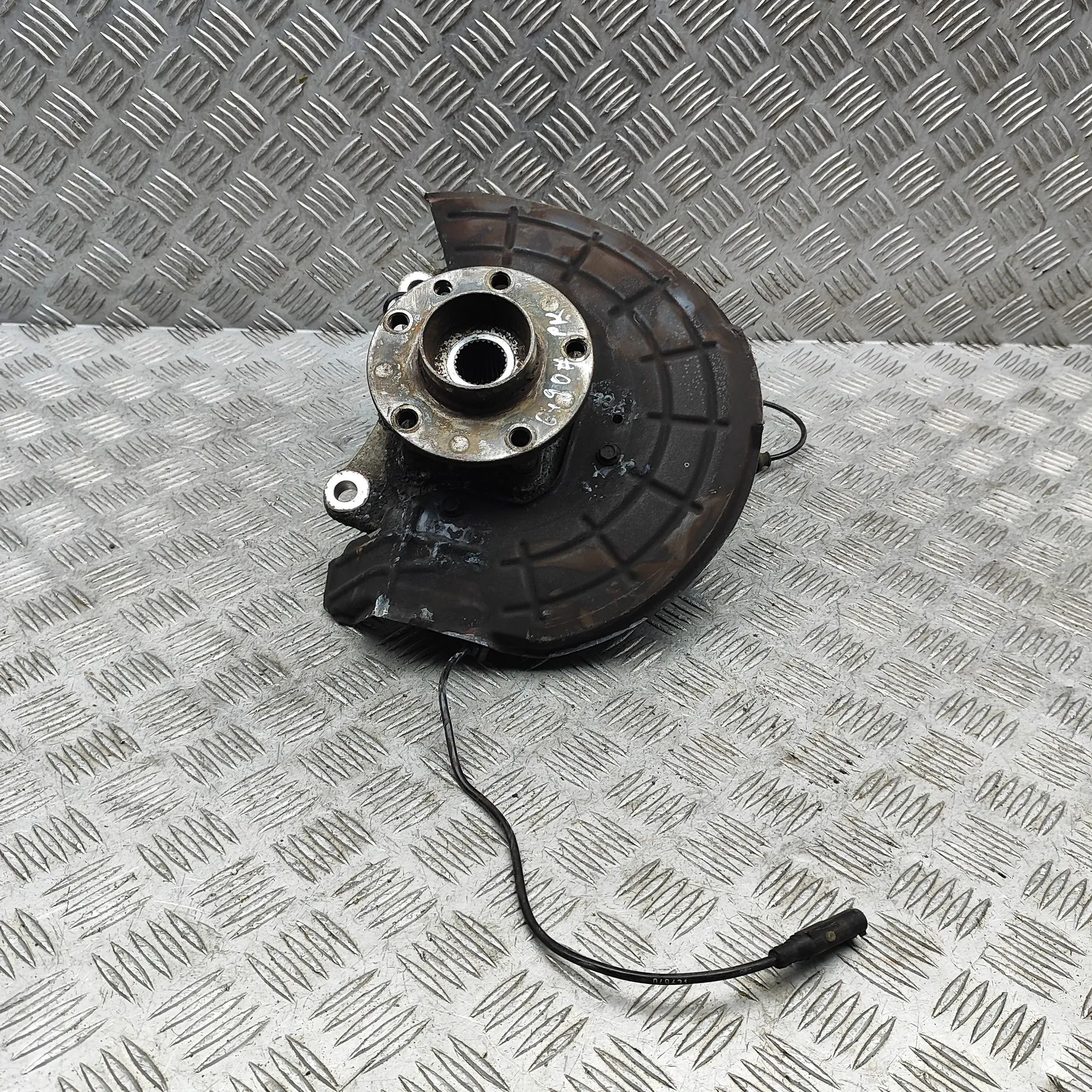 Alfa-Romeo Giulietta (940) Front Left Wheel Hub Front Left Wheel Hub — ALFA ROMEO GIULIETTA (94...