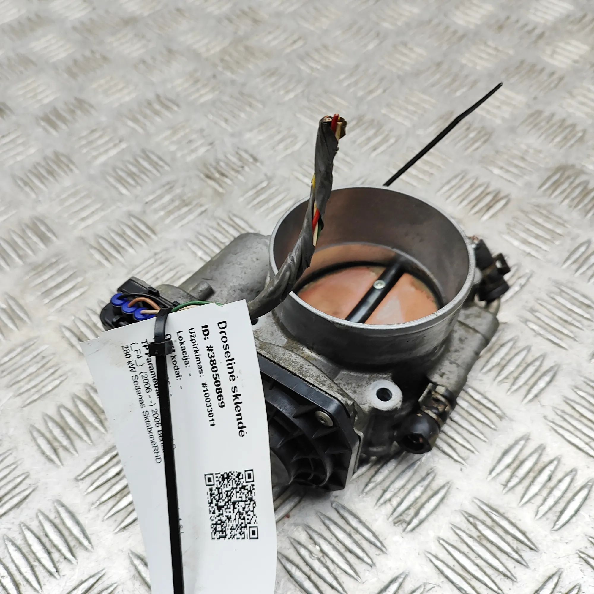 Lexus LS Throttle body Throttle body — LEXUS LS (_F4_) (2006-...) — 22...