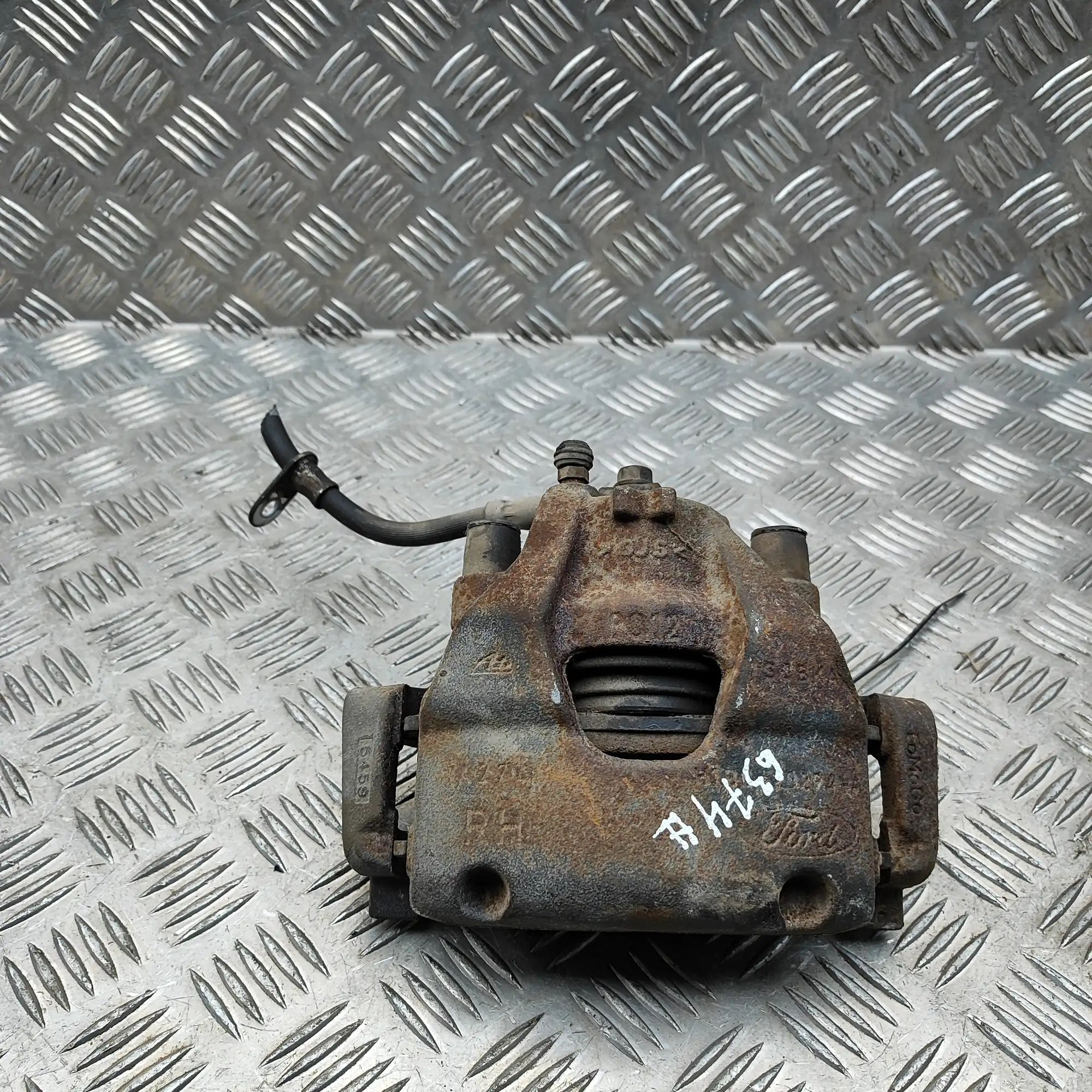 Ford Fiesta Brake caliper — front right Brake caliper — front right — FORD FIESTA (VII)...