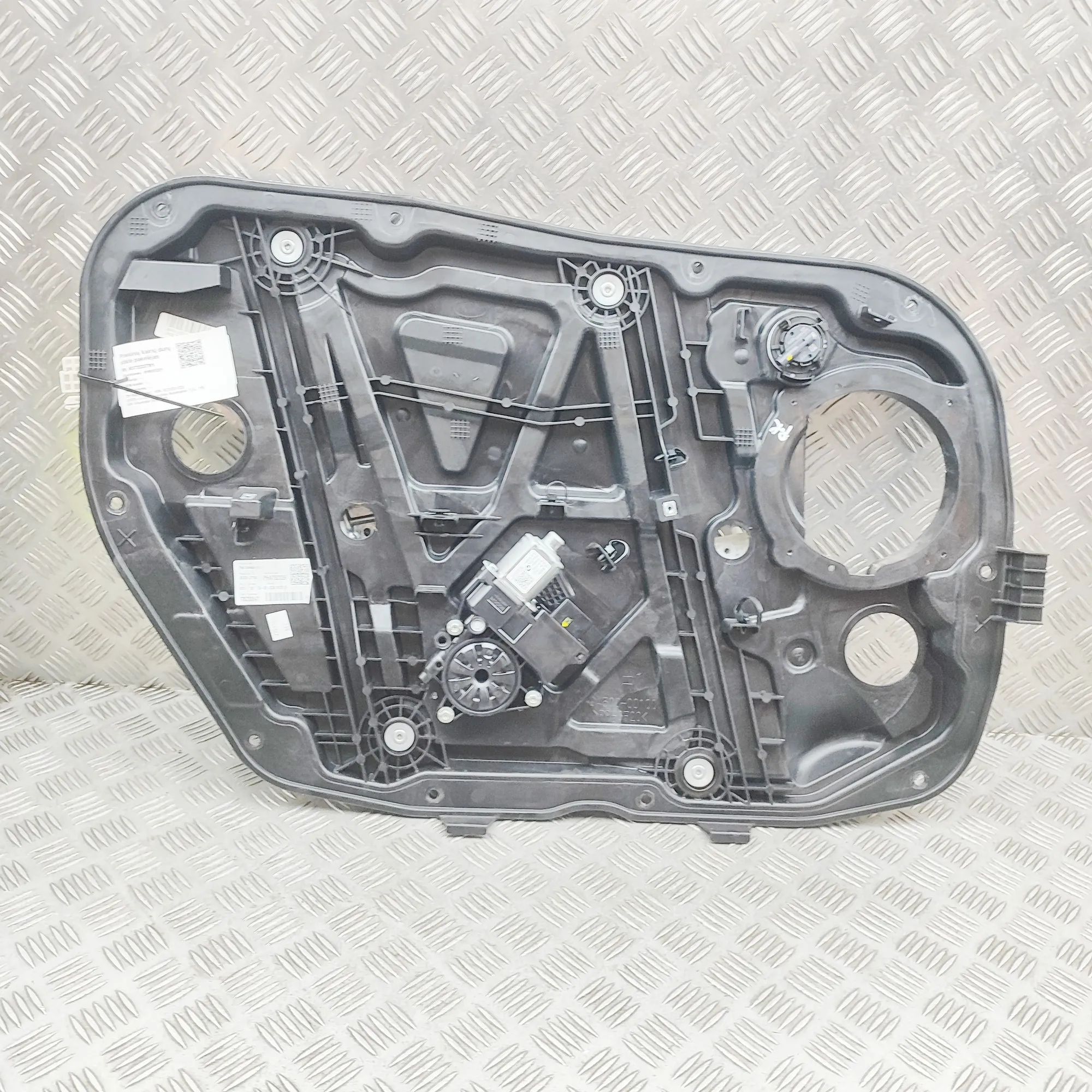 Kia Ceed (CD) Front Left Door Window Regulator Front Left Door Window Regulator — KIA XCEED (C...