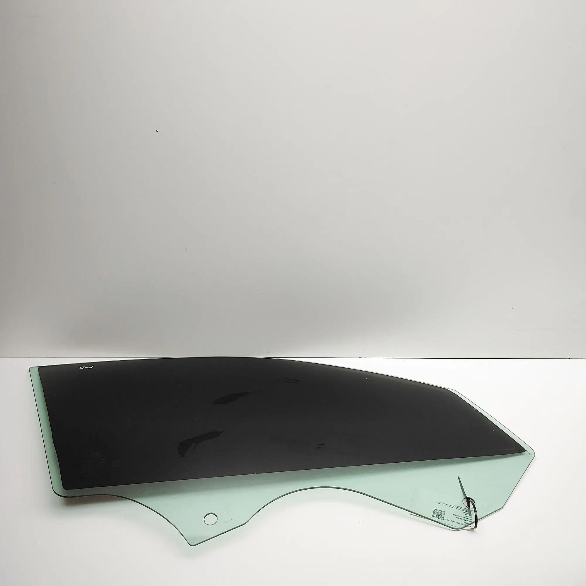 Alfa-Romeo Stelvio Front Right Door Window Front Right Door Window — ALFA ROMEO STELVIO (9...