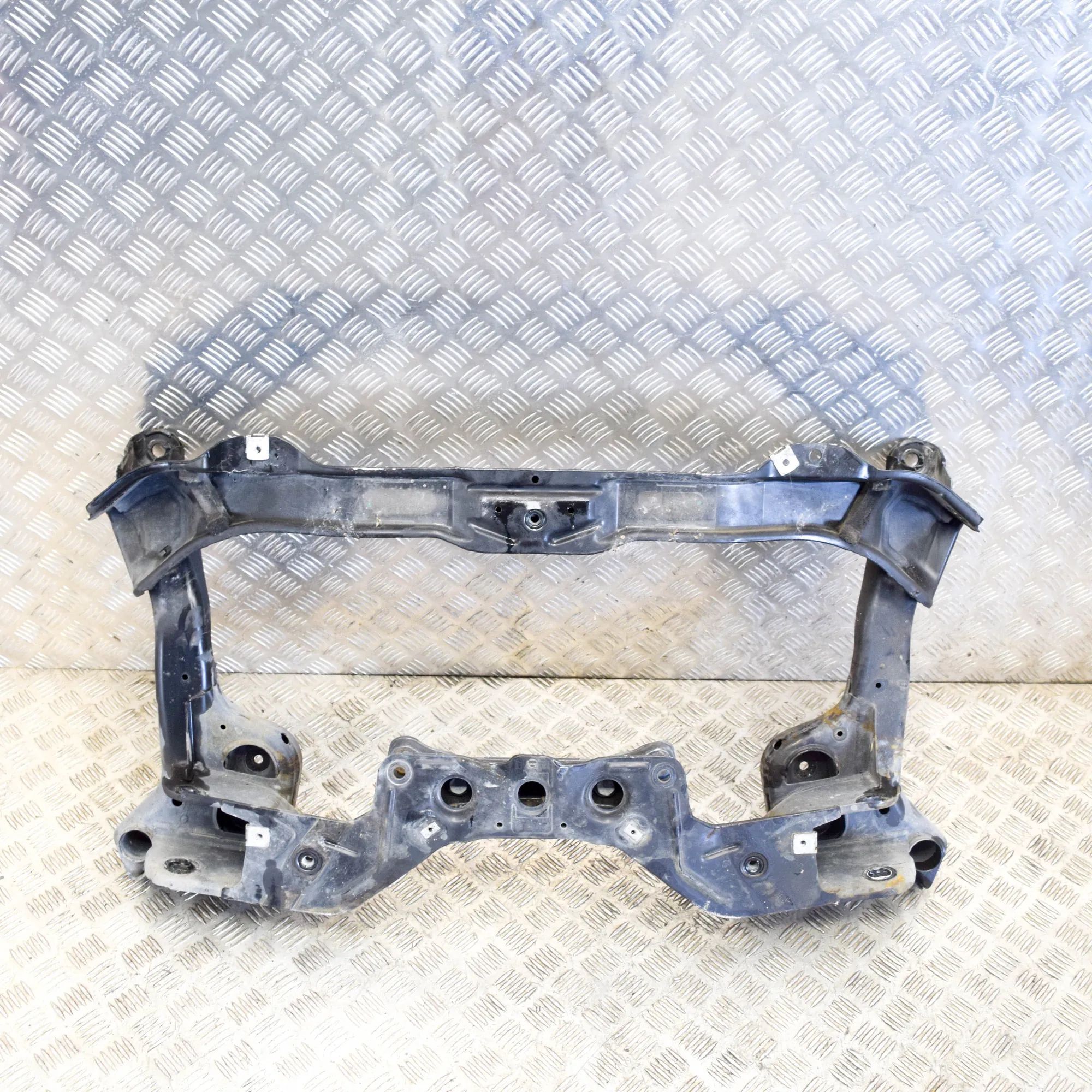 Mercedes-Benz SLK (R171) Front subframe Front subframe — MERCEDES BENZ SLK (R171) (2004...