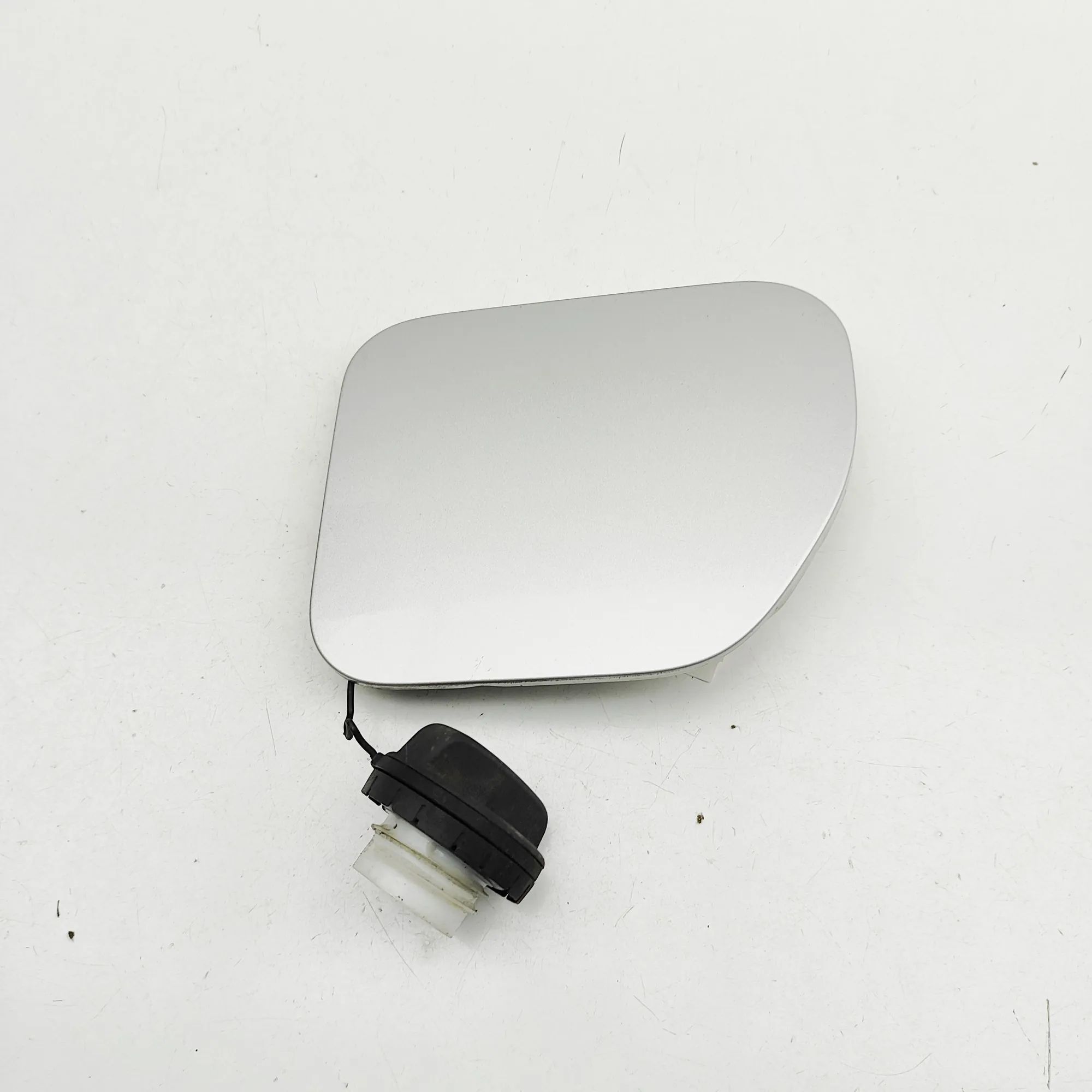 Toyota Land Cruiser 150 Fuel Tank Flap Cap Fuel Tank Flap Cap — TOYOTA LAND CRUISER (_J15_...