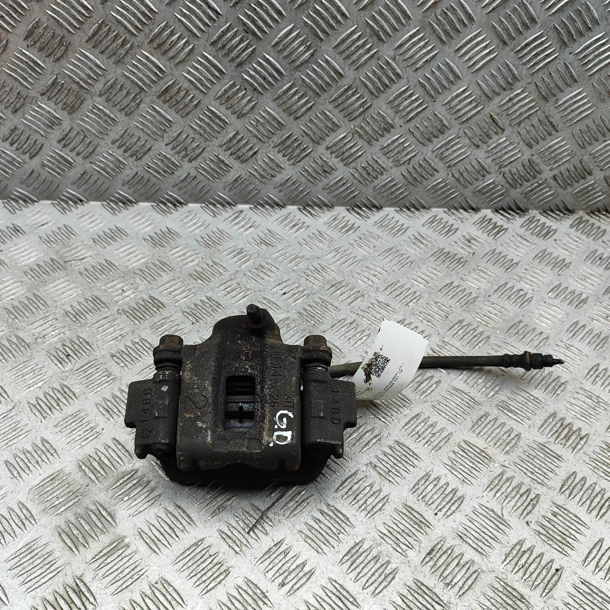 Toyota Land Cruiser 150 Brake caliper — rear right Brake caliper — rear right — TOYOTA LAND CRUISE...