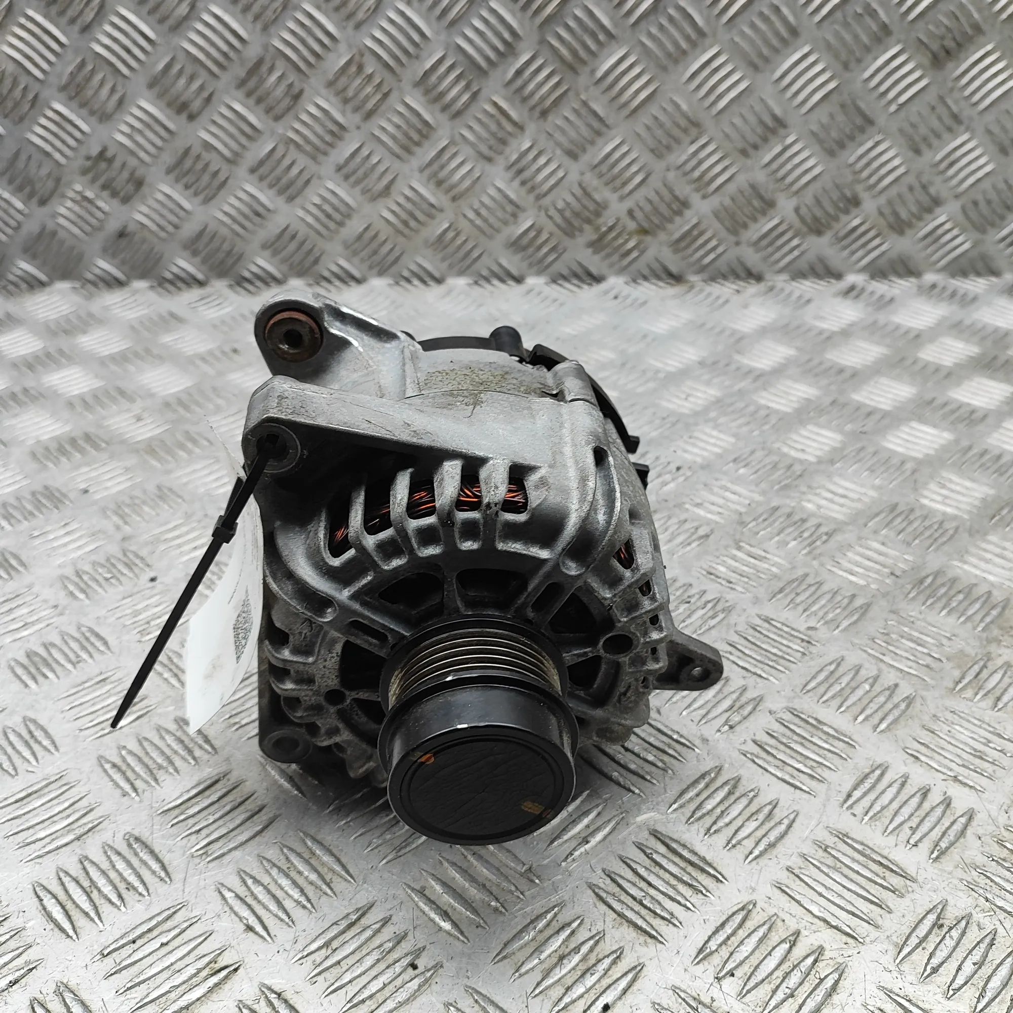 Opel Astra (K) Alternator Alternator — OPEL ASTRA (K) (2015-2022) — 39218...