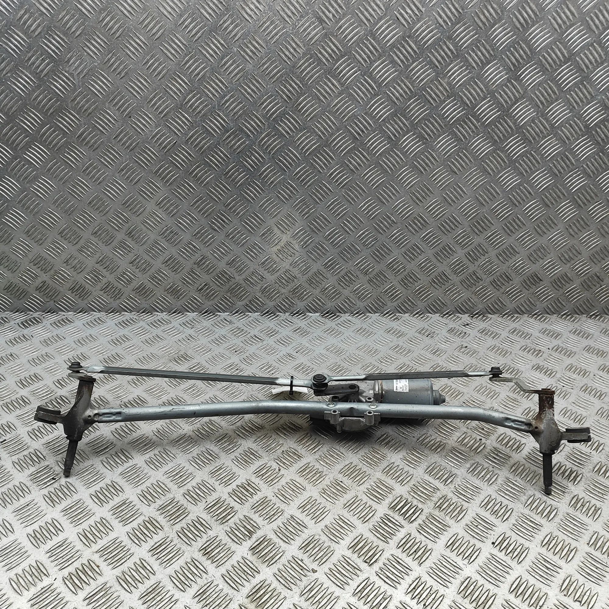 Renault Master Front Windshield Wiper Mechanism Front Windshield Wiper Mechanism — RENAULT MAST...