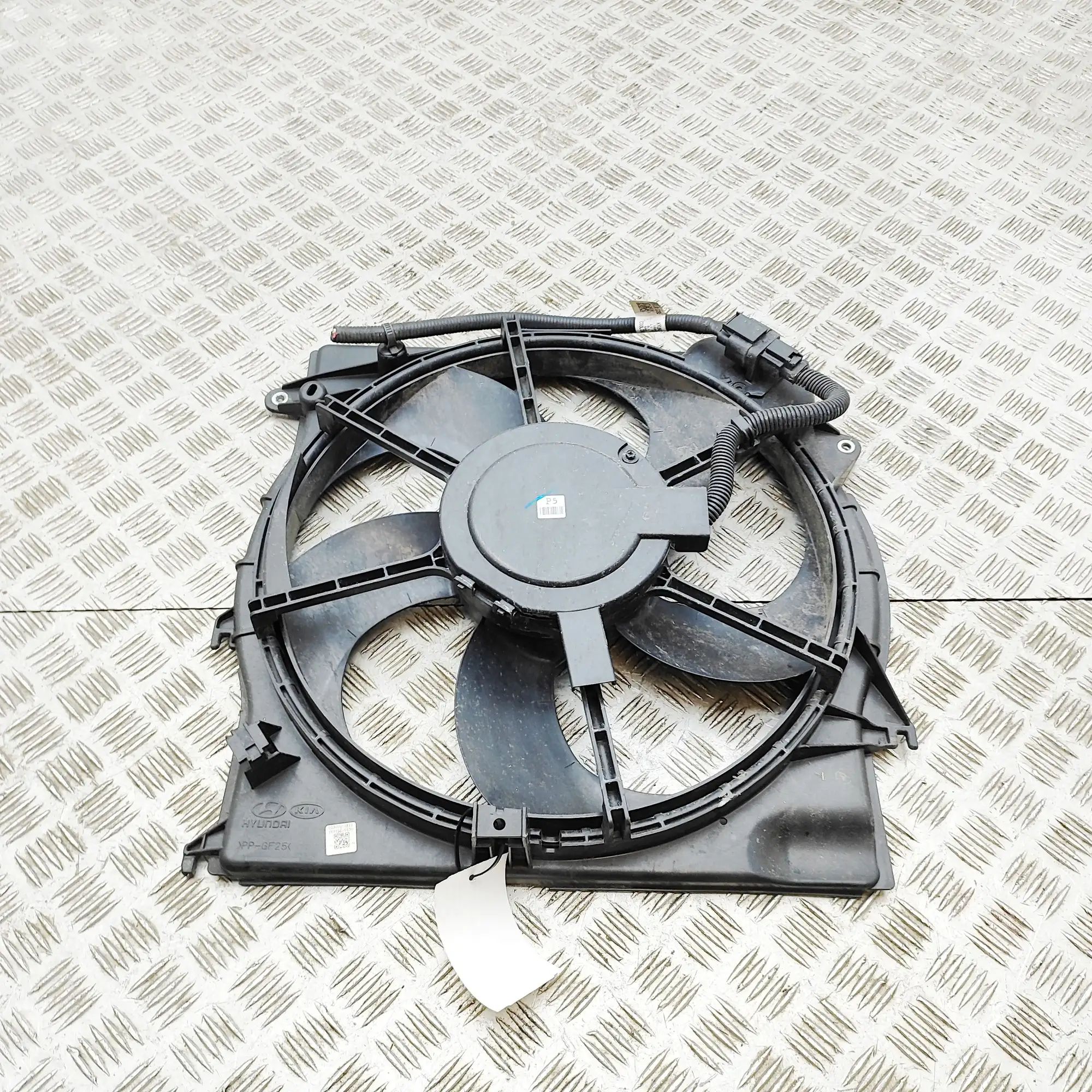 Kia Optima (JF) Engine Cooling Fan Shroud Engine Cooling Fan Shroud — KIA OPTIMA (Sportsw...