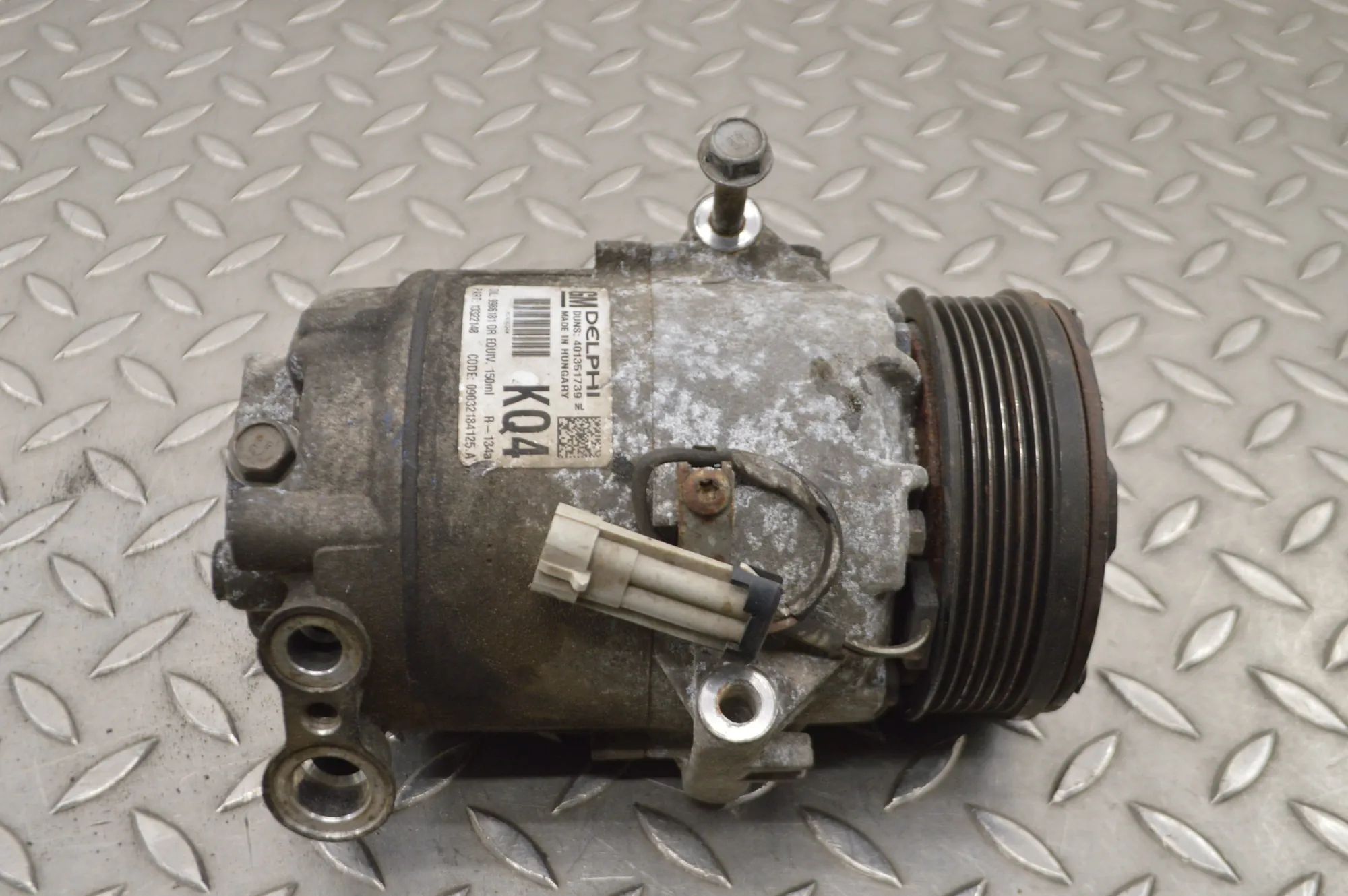 Opel Astra (H) Air-conditioning compressor Air-conditioning compressor — OPEL ASTRA (J) (2...