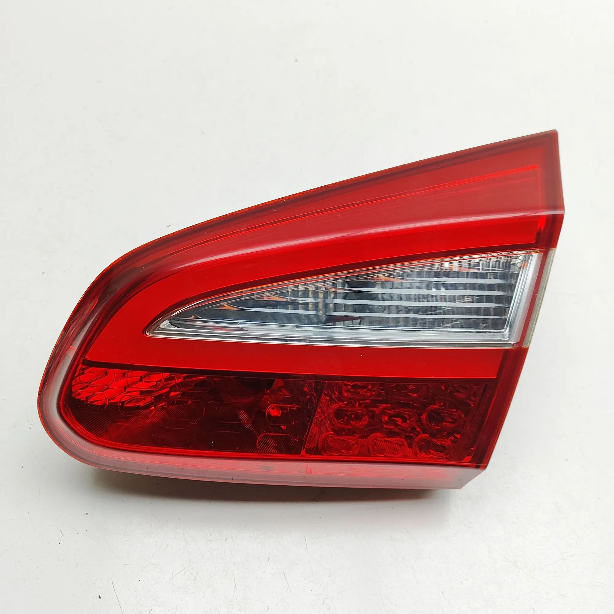 Kia ceed (JD) Right Side Tailgate Tail Light Right Side Tailgate Tail Light — KIA CEE\'D (JD...