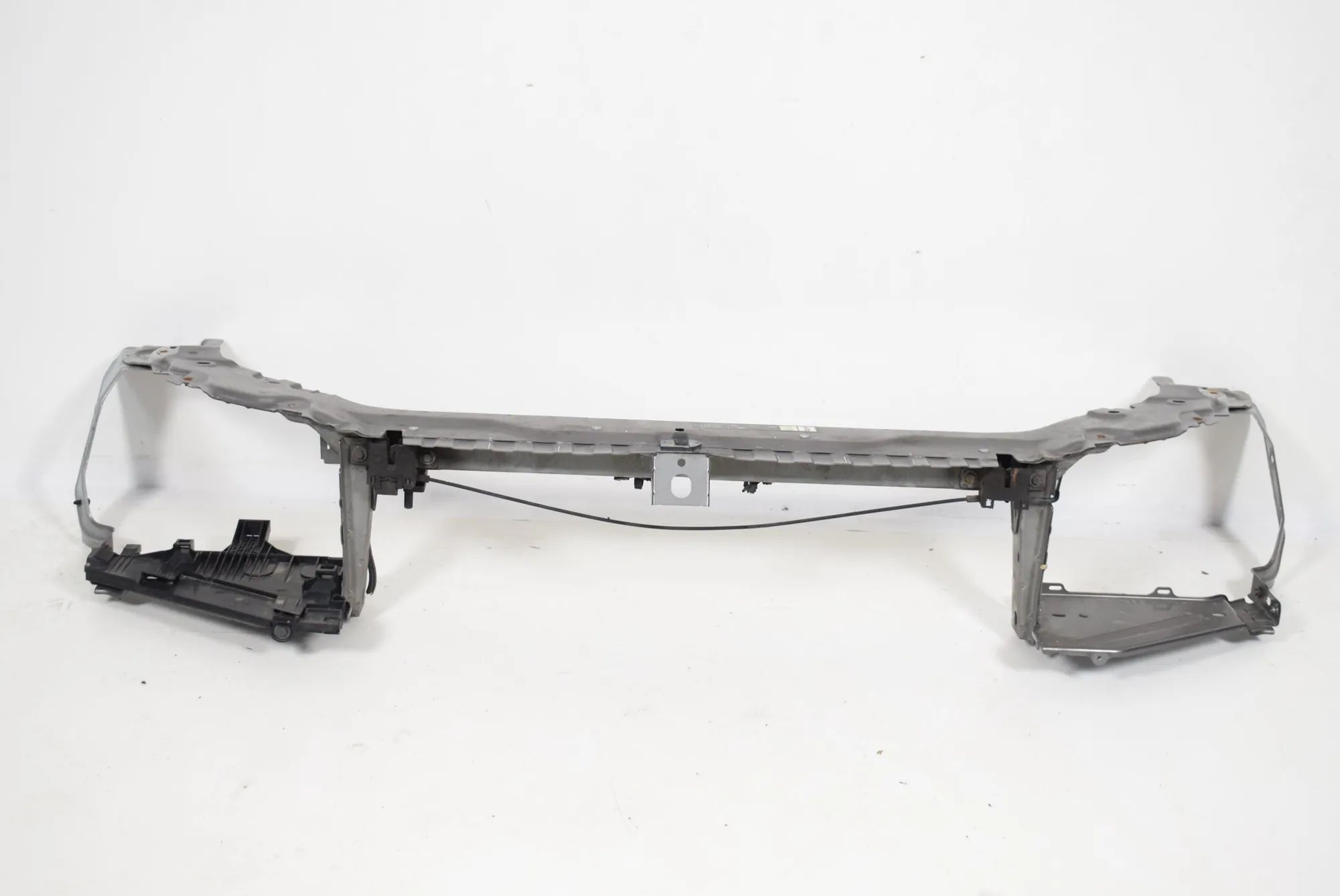 Land Rover Freelander Slam Panel Frame Kit Slam Panel Frame Kit — LAND ROVER FREELANDER (2...