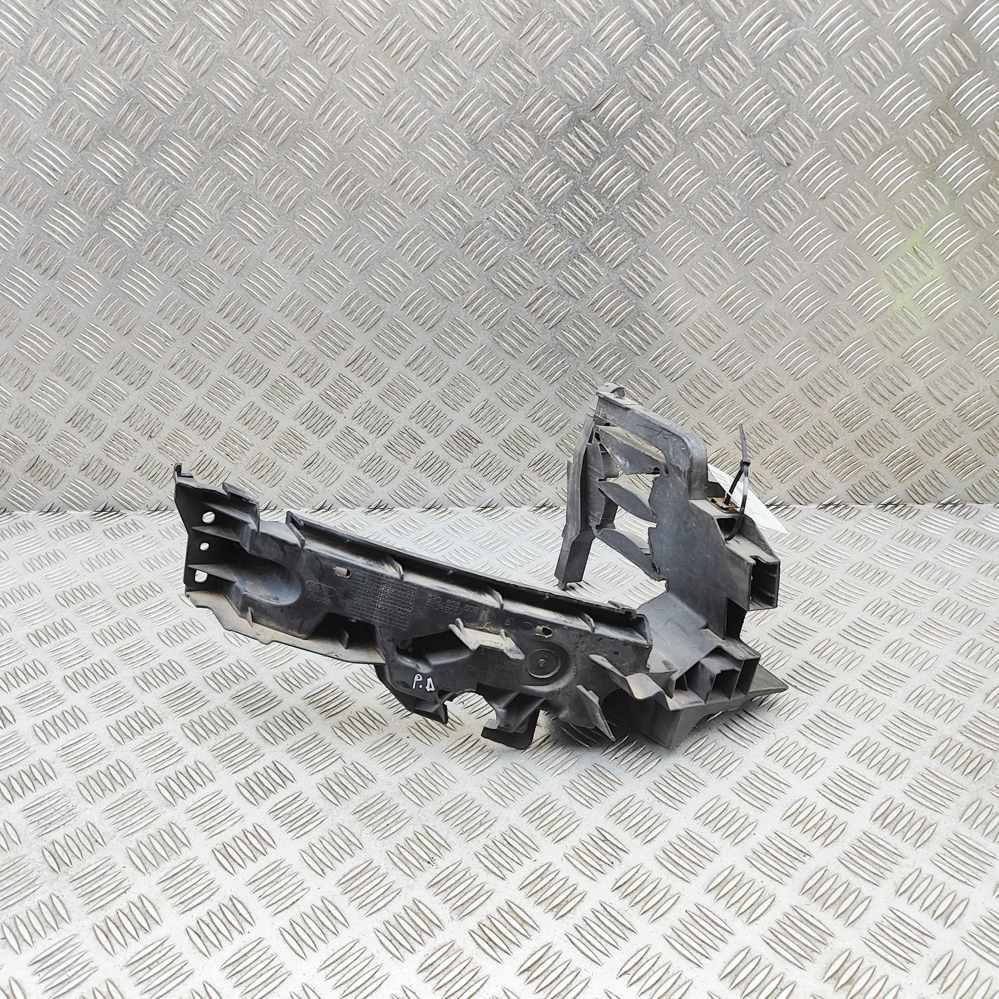 Audi Q5 (8R) Right Headlight Bracket Right Headlight Bracket — AUDI Q5 (8R) (2008-20...