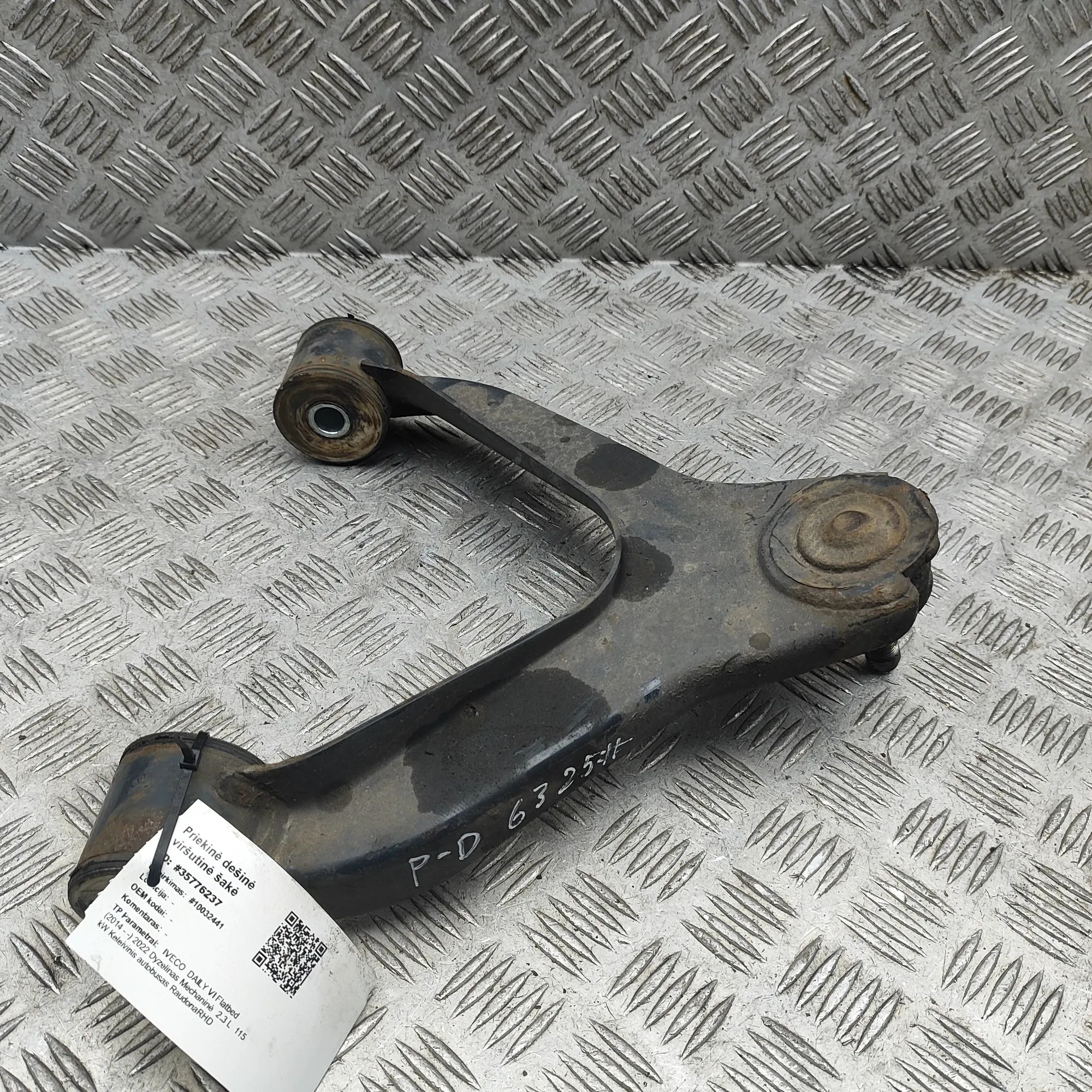 Iveco Daily Front Right Upper Control Arm Front Right Upper Control Arm — IVECO DAILY (VI...