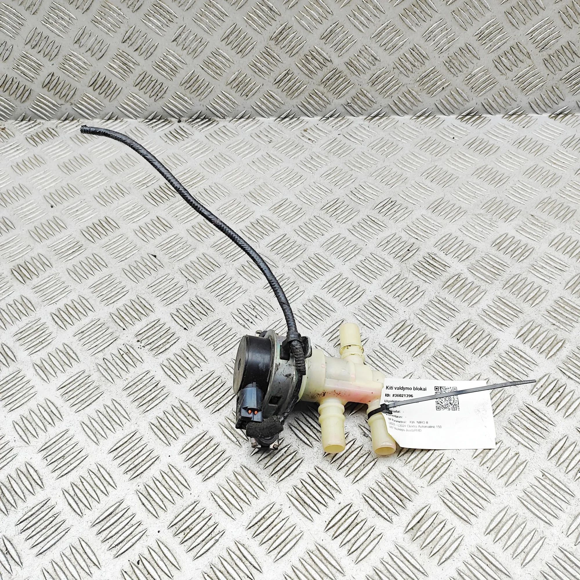 Kia Niro Coolant valve Coolant valve — KIA NIRO (II) (2022-...) — 375V...