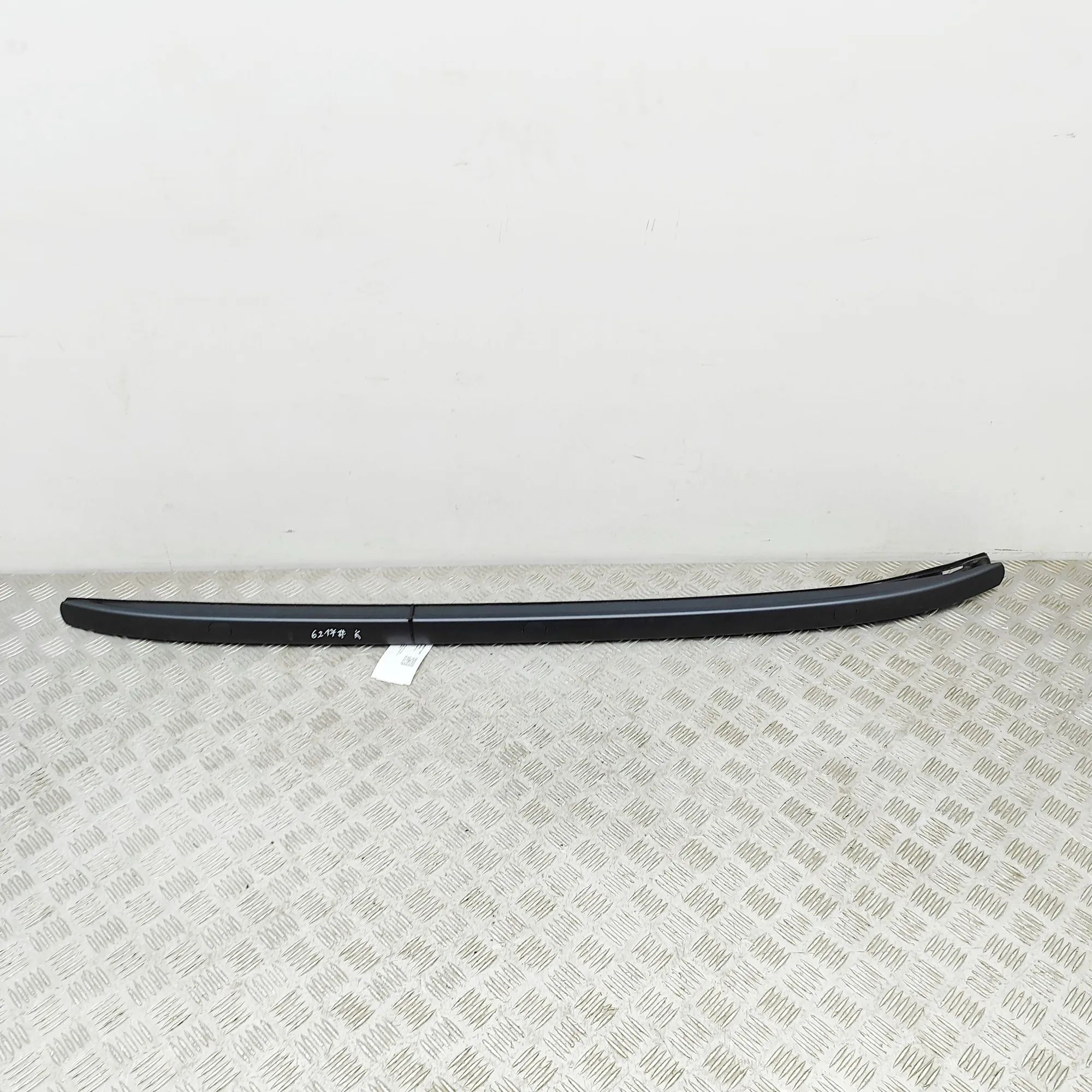 Hyundai Kona Left Side Roof Rail Left Side Roof Rail — HYUNDAI KONA (2017-...) —...