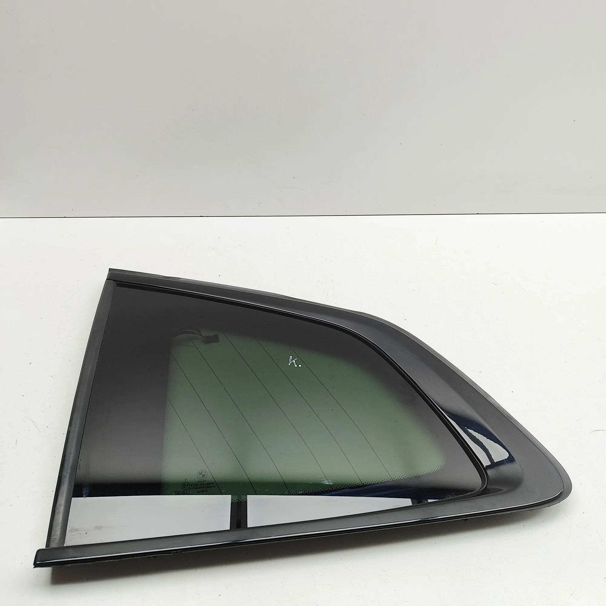 BMW X3 / iX3 (G01) Rear Left Quarter Window