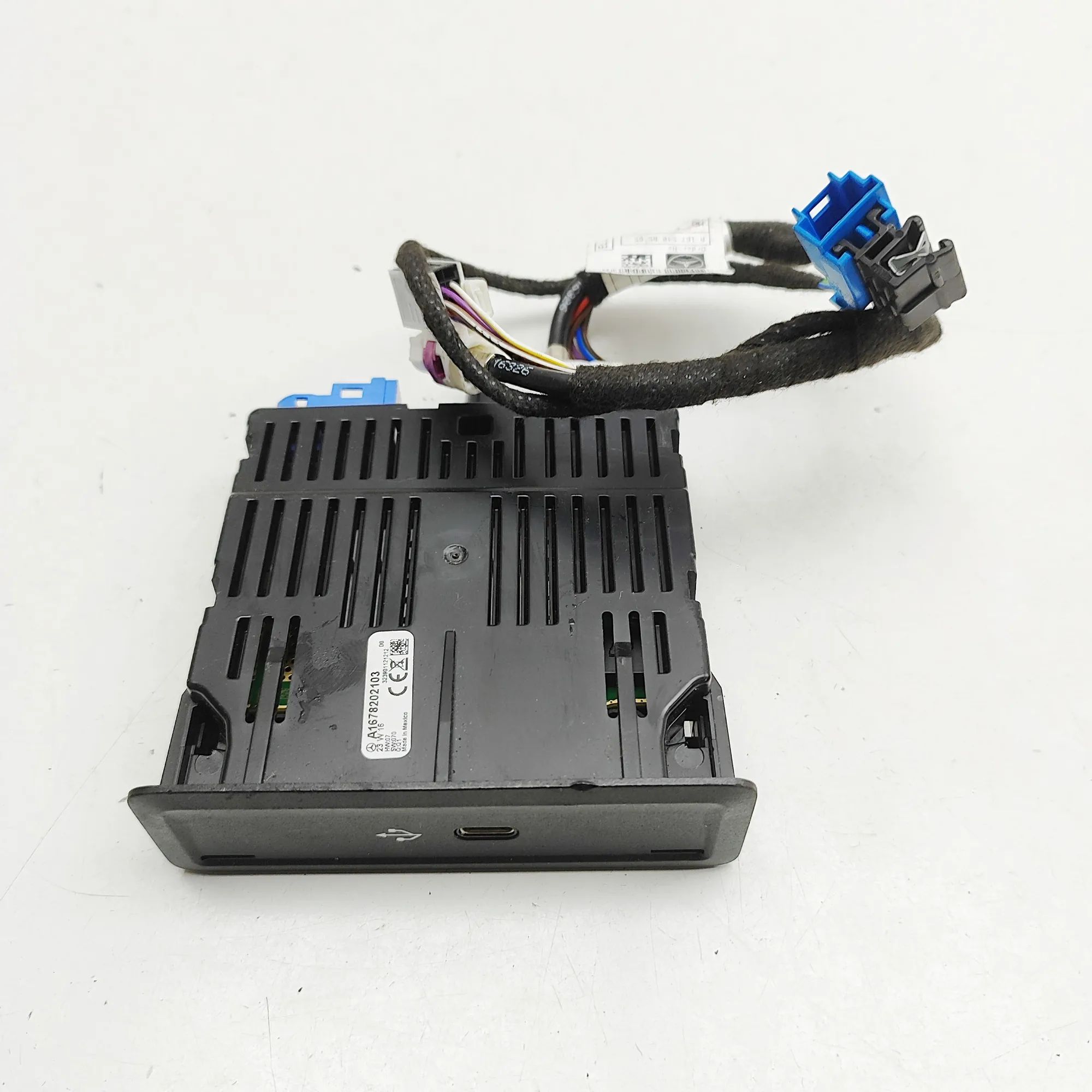 Mercedes-Benz GLE (W167) USB