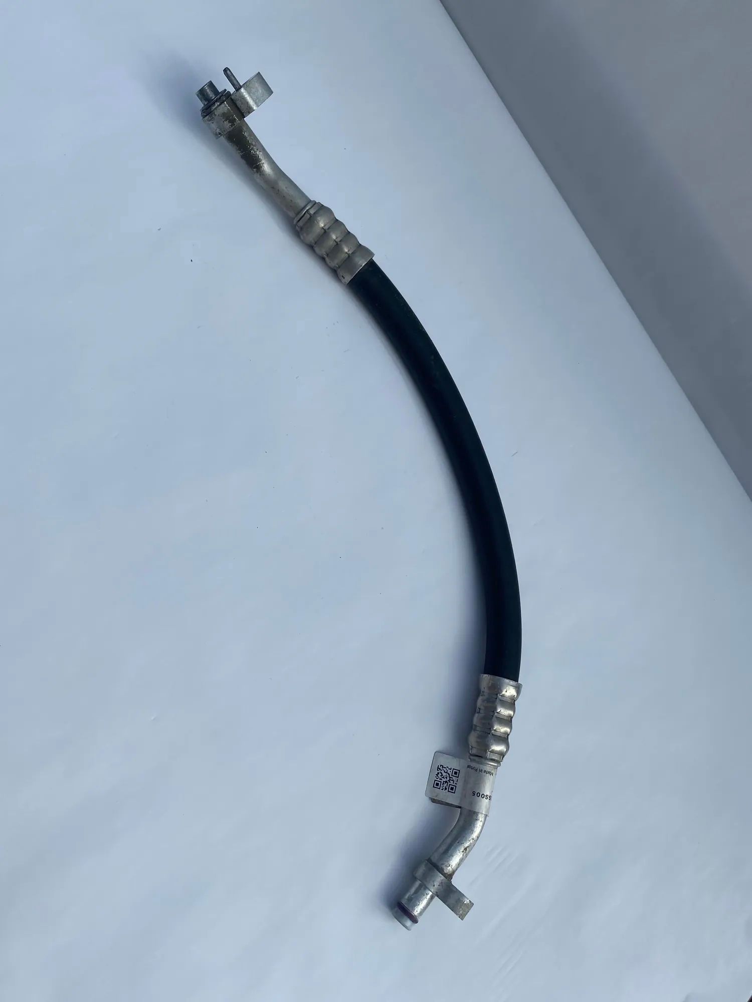 Mercedes-Benz Sprinter (W907 / W910)  A/C Air Con Hose Pipe