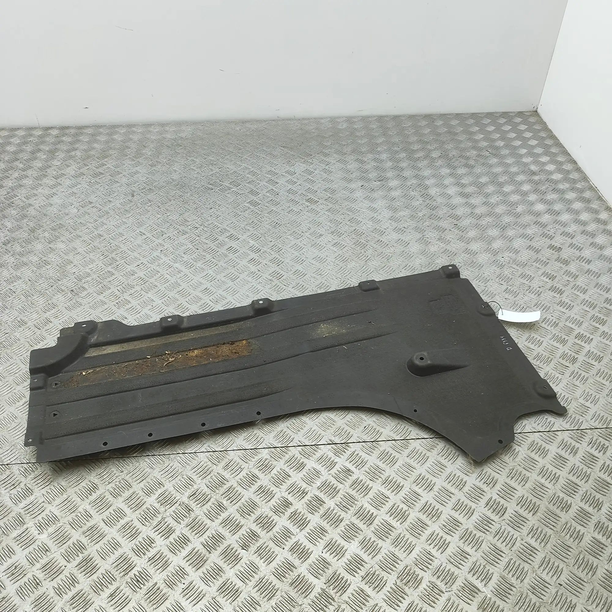BMW X5 (G05) Underbody cover — right Underbody cover — right — BMW X5 (G05) (2018-.....
