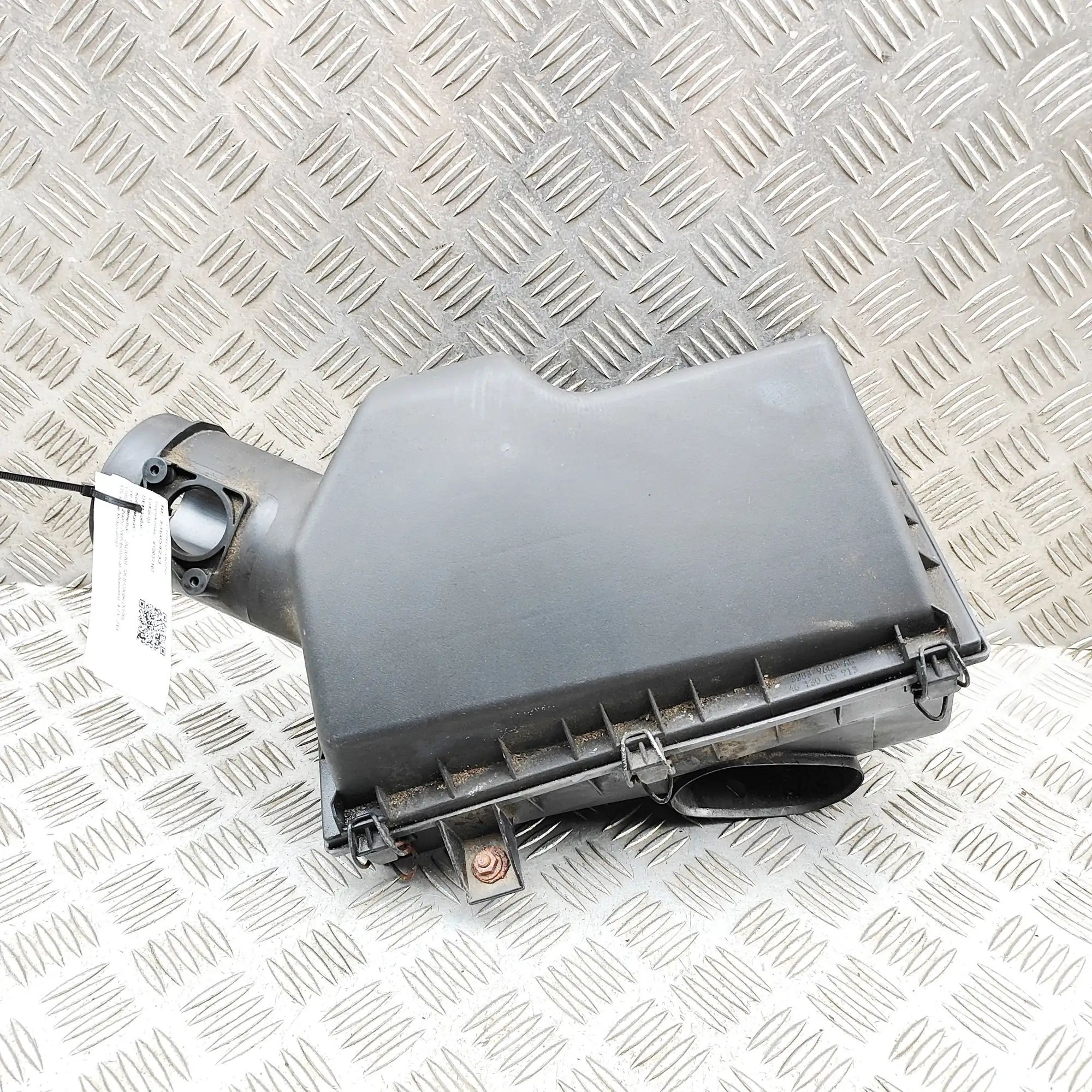 Jaguar XK Ilmanpuhdistin  Air Filter Box — JAGUAR XK (8 Coupe X100) (1996...
