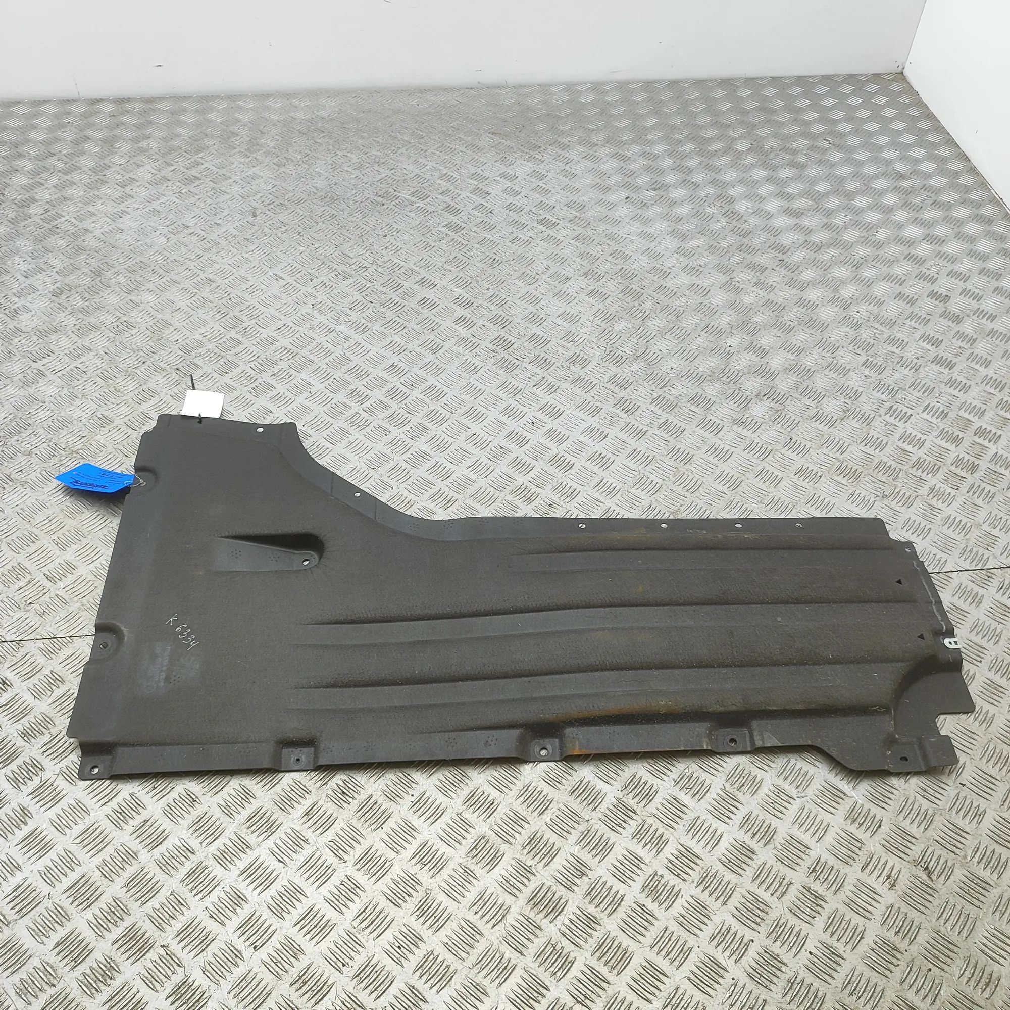 BMW X5 (G05) Underbody cover — left Underbody cover — left — BMW X5 (G05) (2018-......