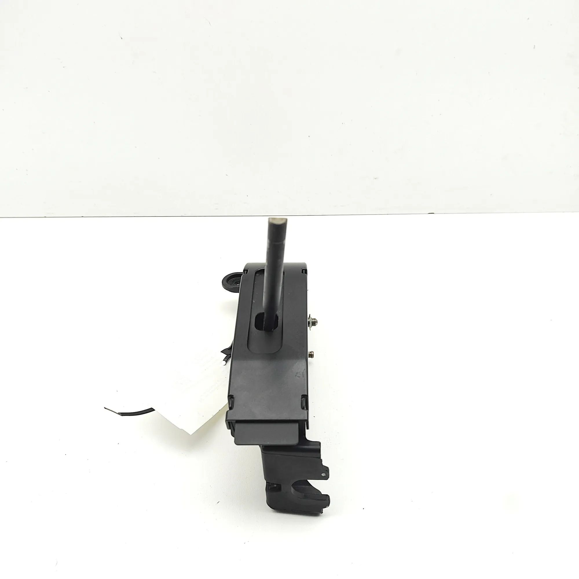 Jeep Wrangler (JK) Gear Shifting Mechanism Gear Shifting Mechanism — JEEP WRANGLER (III JK...