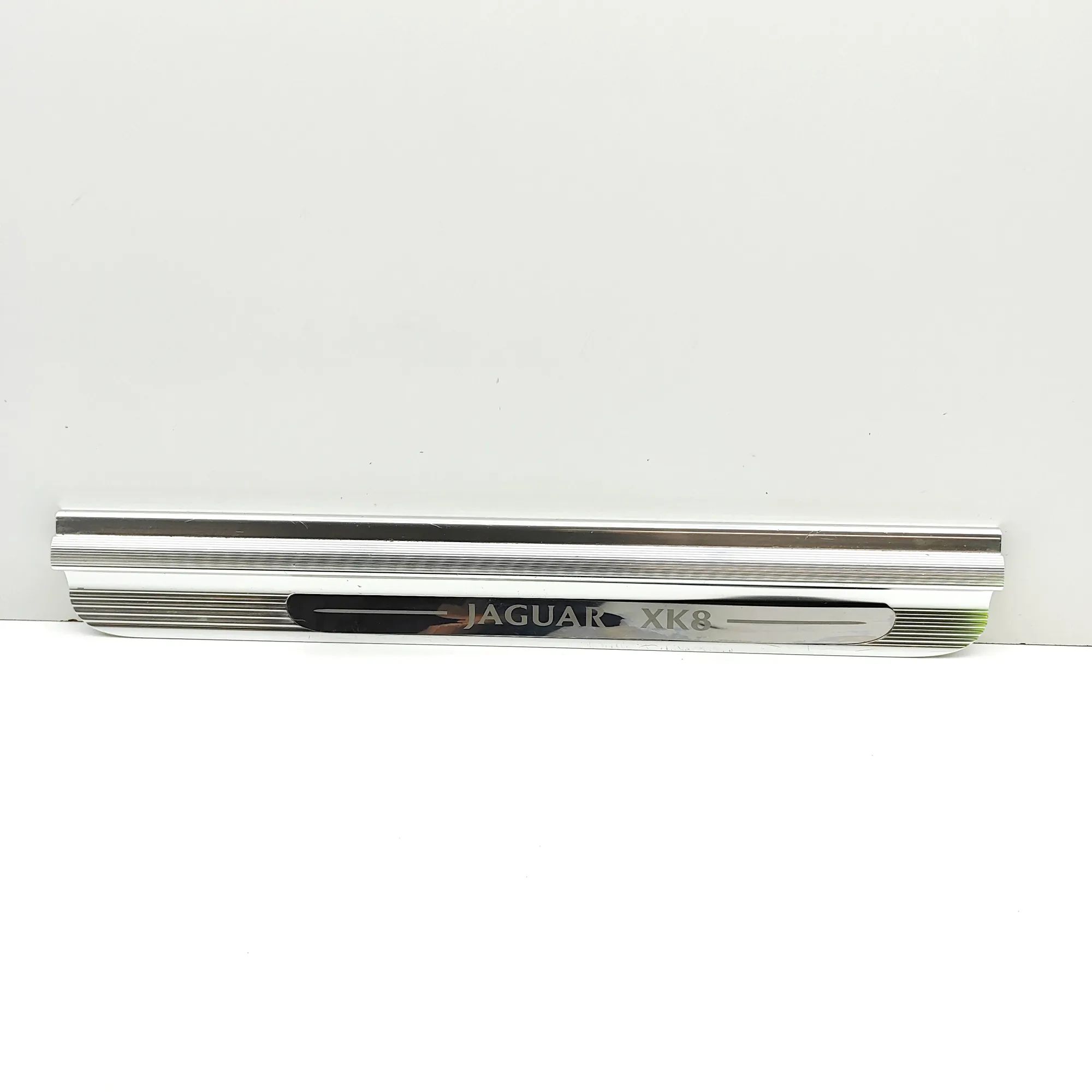 Jaguar XK Sill trim — front left Sill trim — front left — JAGUAR XK (8 Coupe X10...